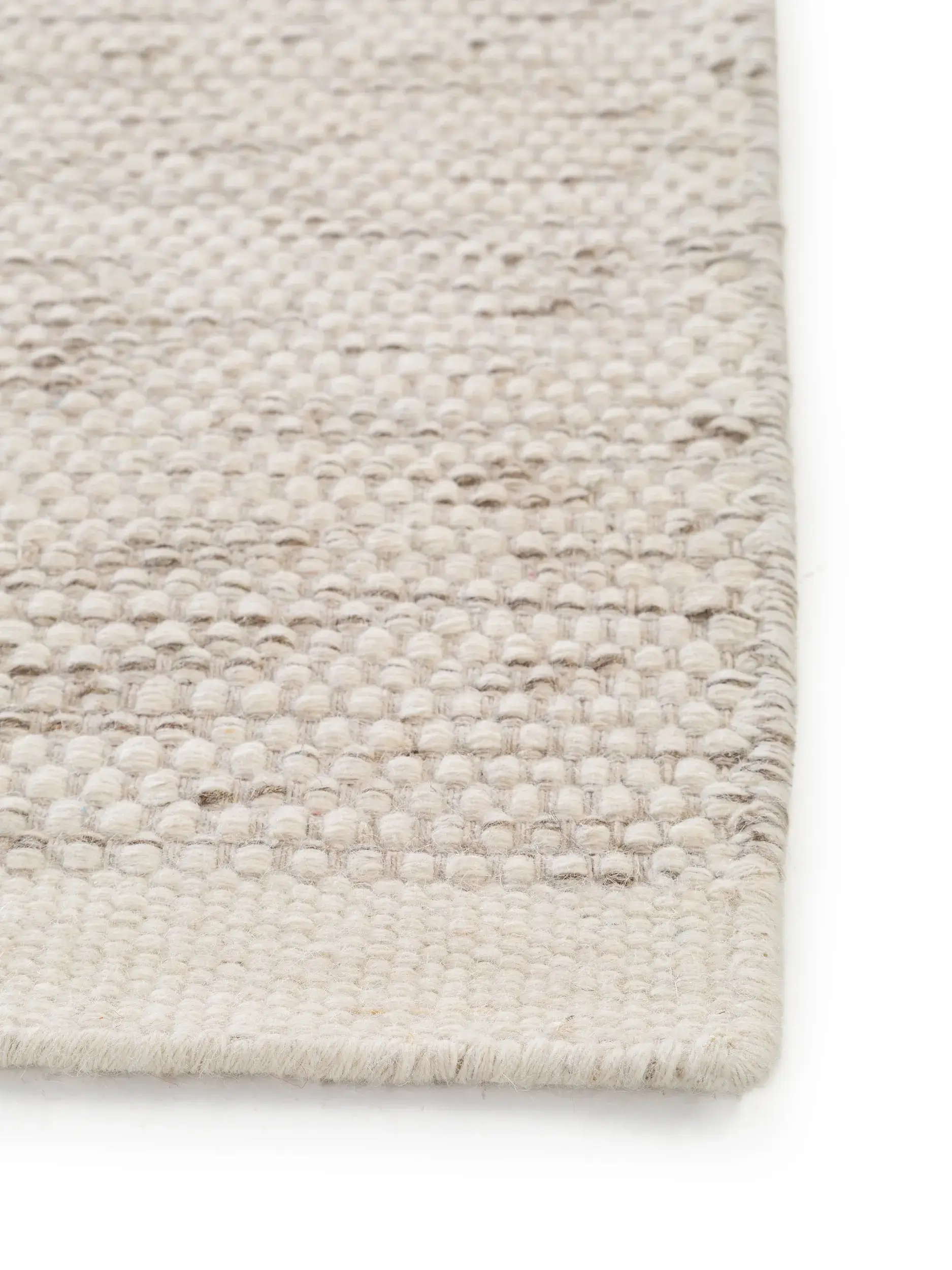 Teppich aus 80% Wolle, 20% Baumwolle in Beige mit 80% Wolle, 20% Baumwolle hohem Flor von benuta Pure