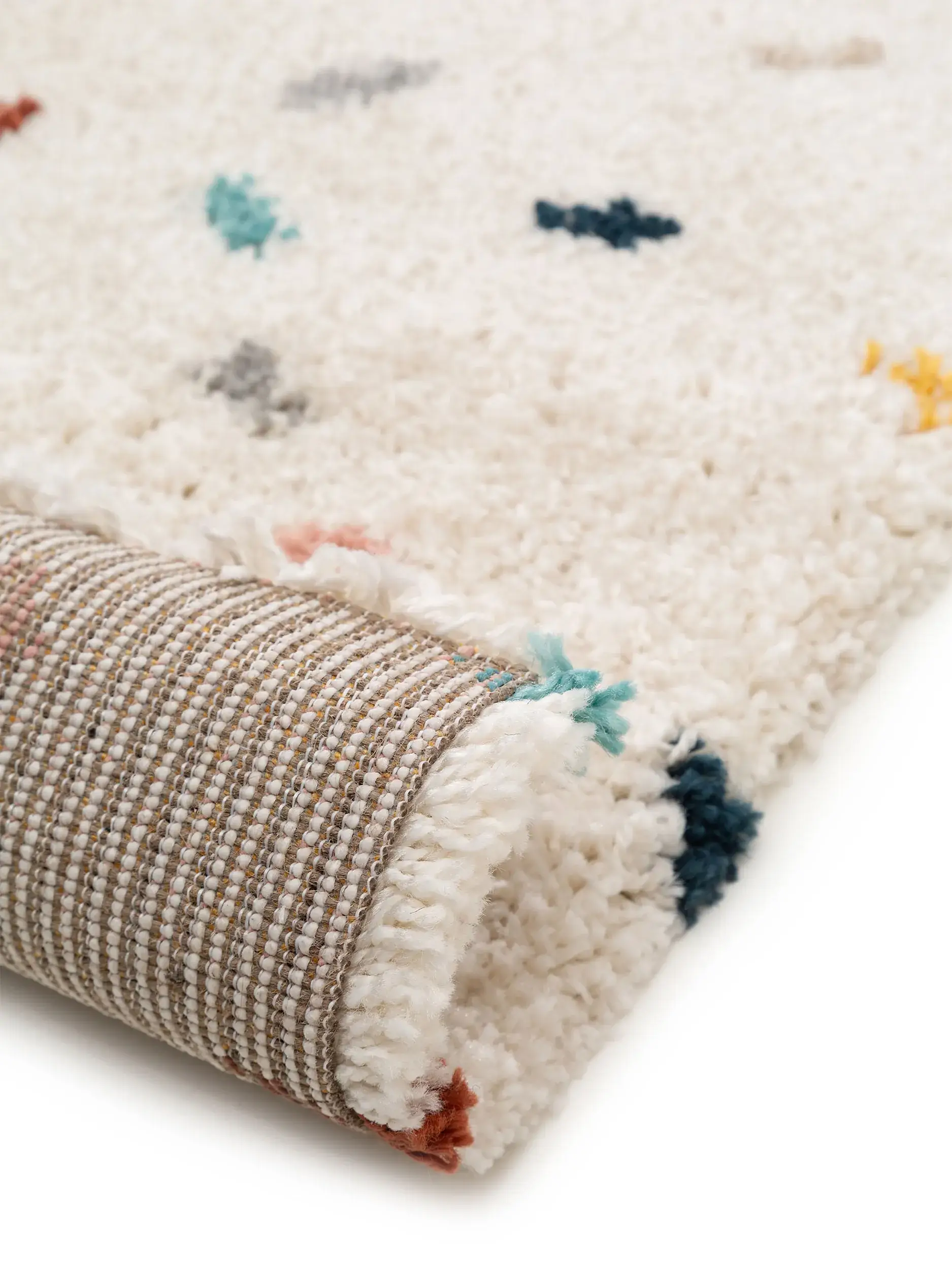 Rug made of 100% Polypropylen in Multicolor with a 100% Polypropylen high pile by Lytte