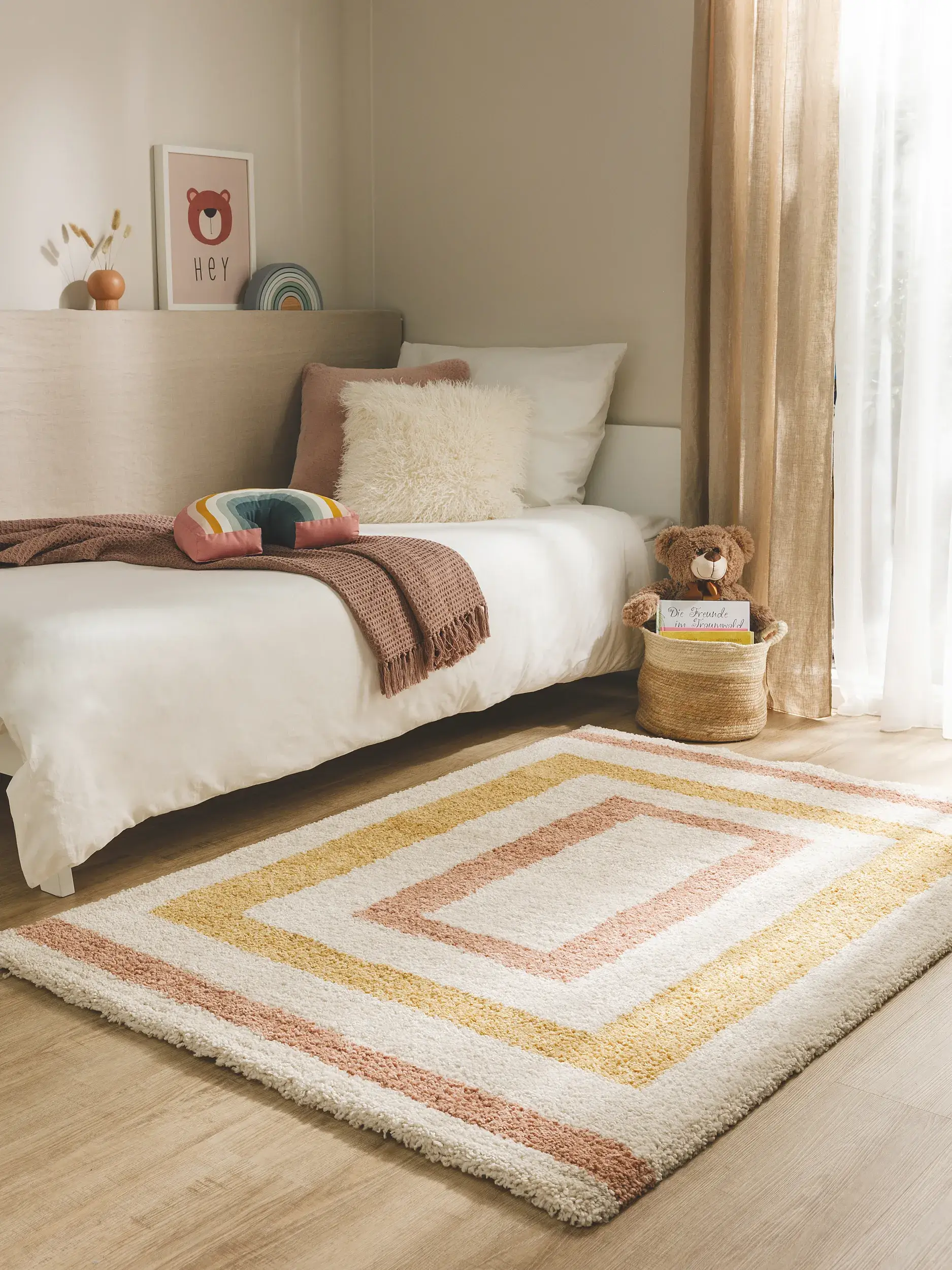 Alfombra de 100% Polipropileno en Multicolor con un pelo de {{Placeholder_Pile Height}} de altura de Lytte
