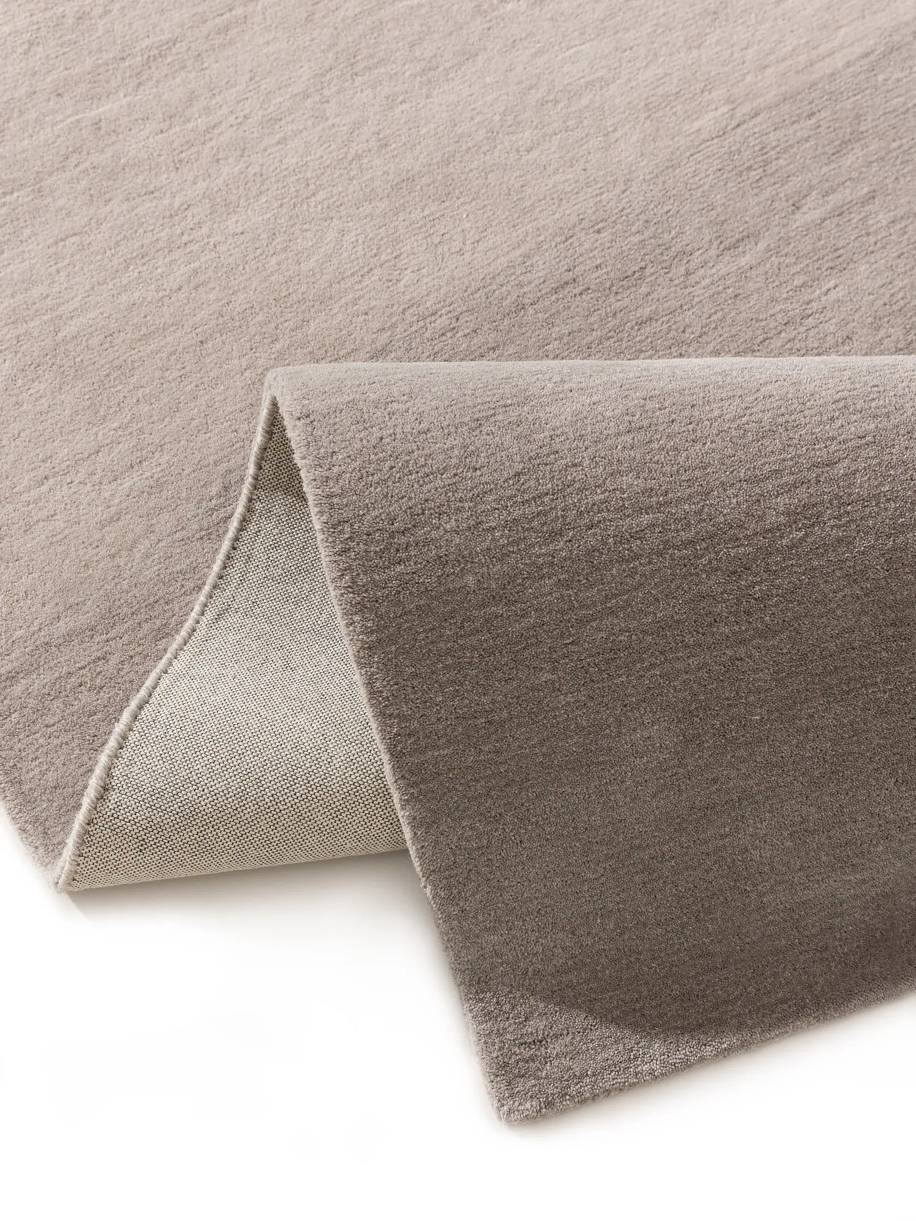 Teppich aus 100% Wolle in Beige mit 100% Wolle hohem Flor von benuta Pure