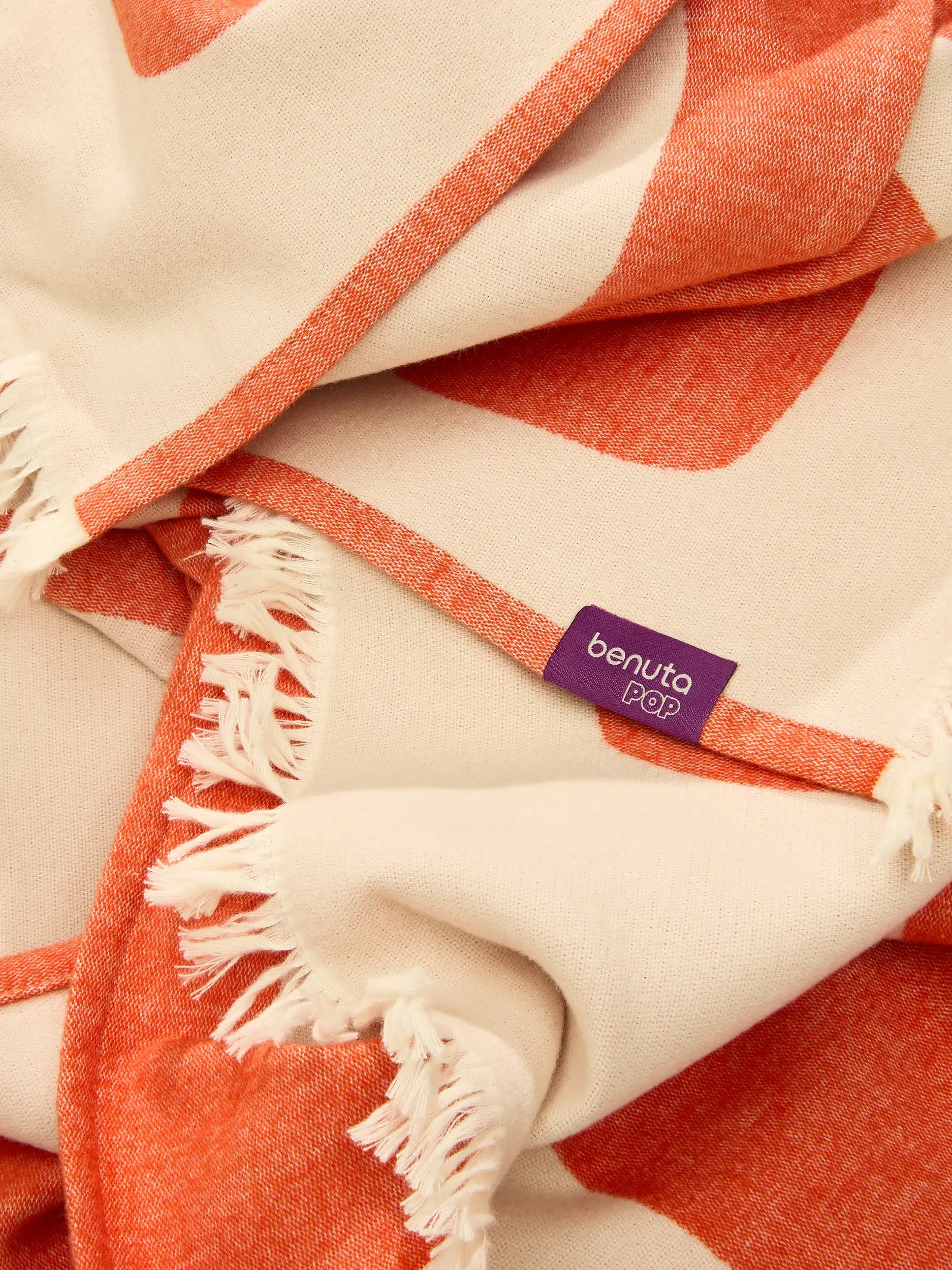 Baumwolldecke Jacky Rot von benuta Pop