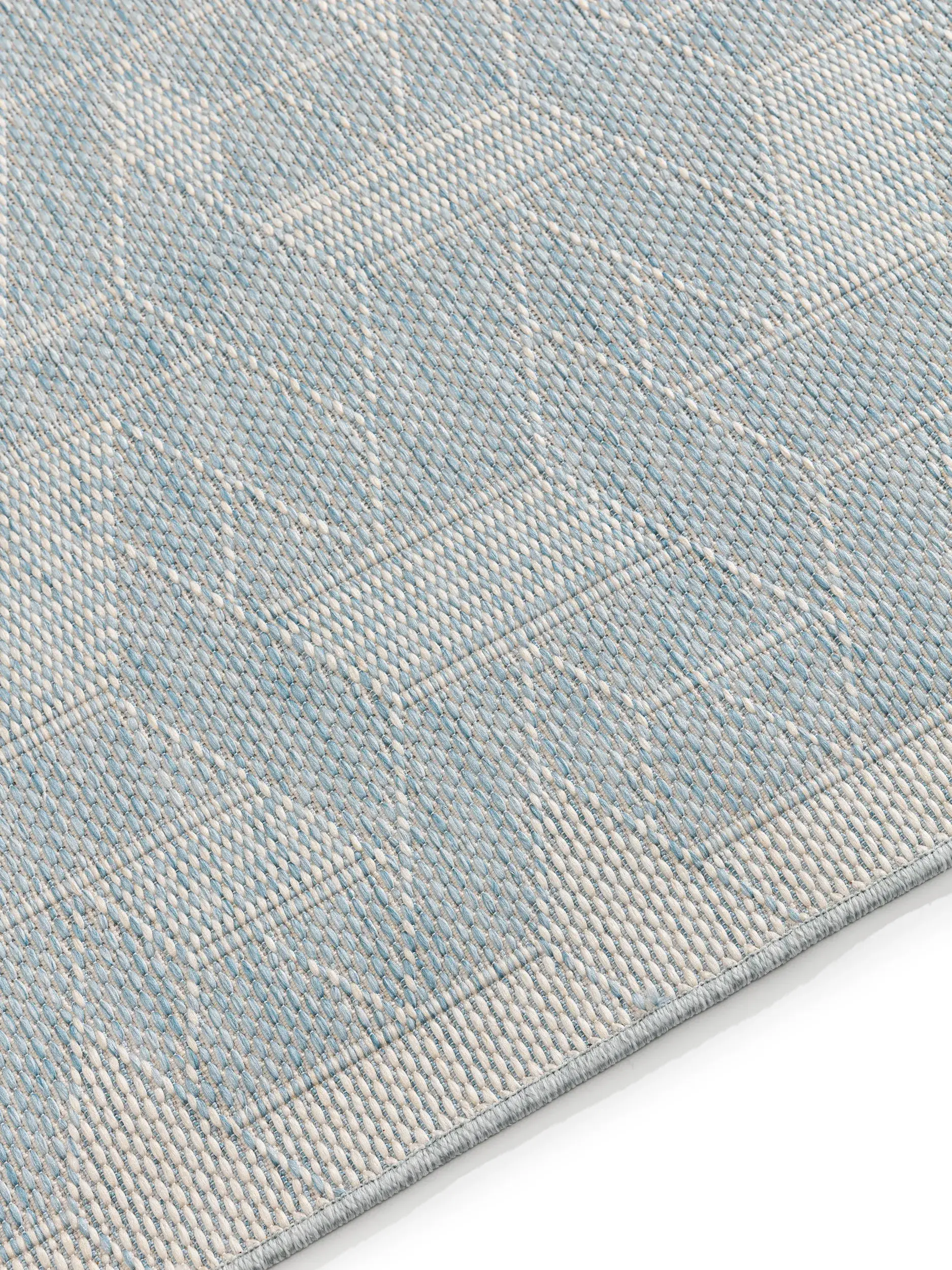 Rug made of 100% Polypropylen in Blue with a 100% Polypropylen high pile by benuta Nest