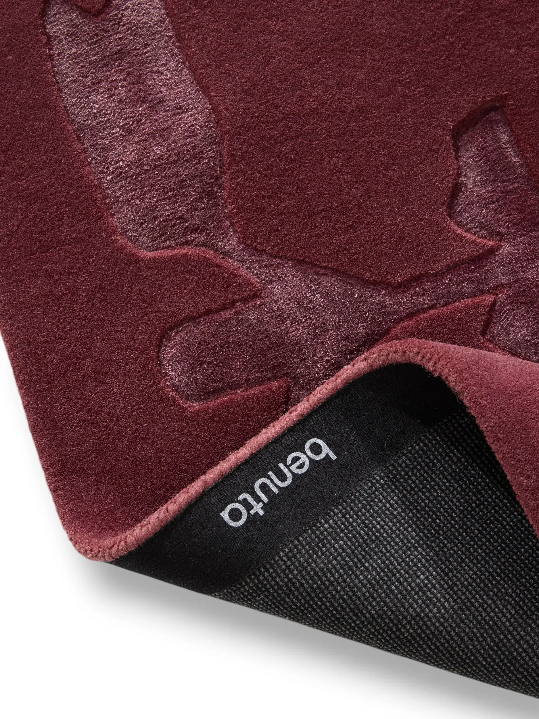 Tappeto di 65% Lana, 35% Lyocell (Tencel™) in Rosso con pelo alto 65% Lana, 35% Lyocell (Tencel™) da benuta Finest