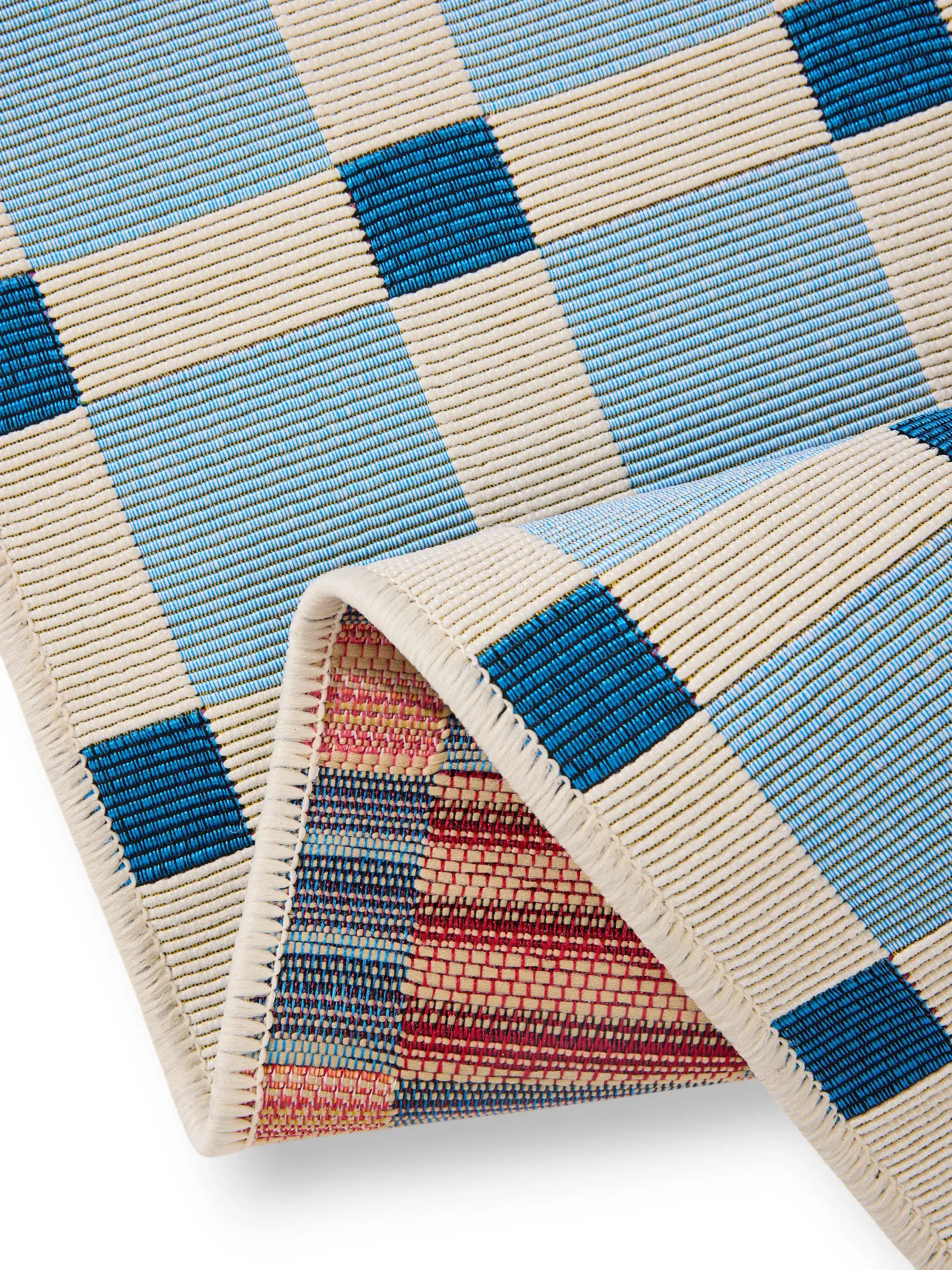 Teppich aus 76% Polypropylen, 23% Polyester, 1% Latex in Blau mit 76% Polypropylen, 23% Polyester, 1% Latex hohem Flor von benuta Pop