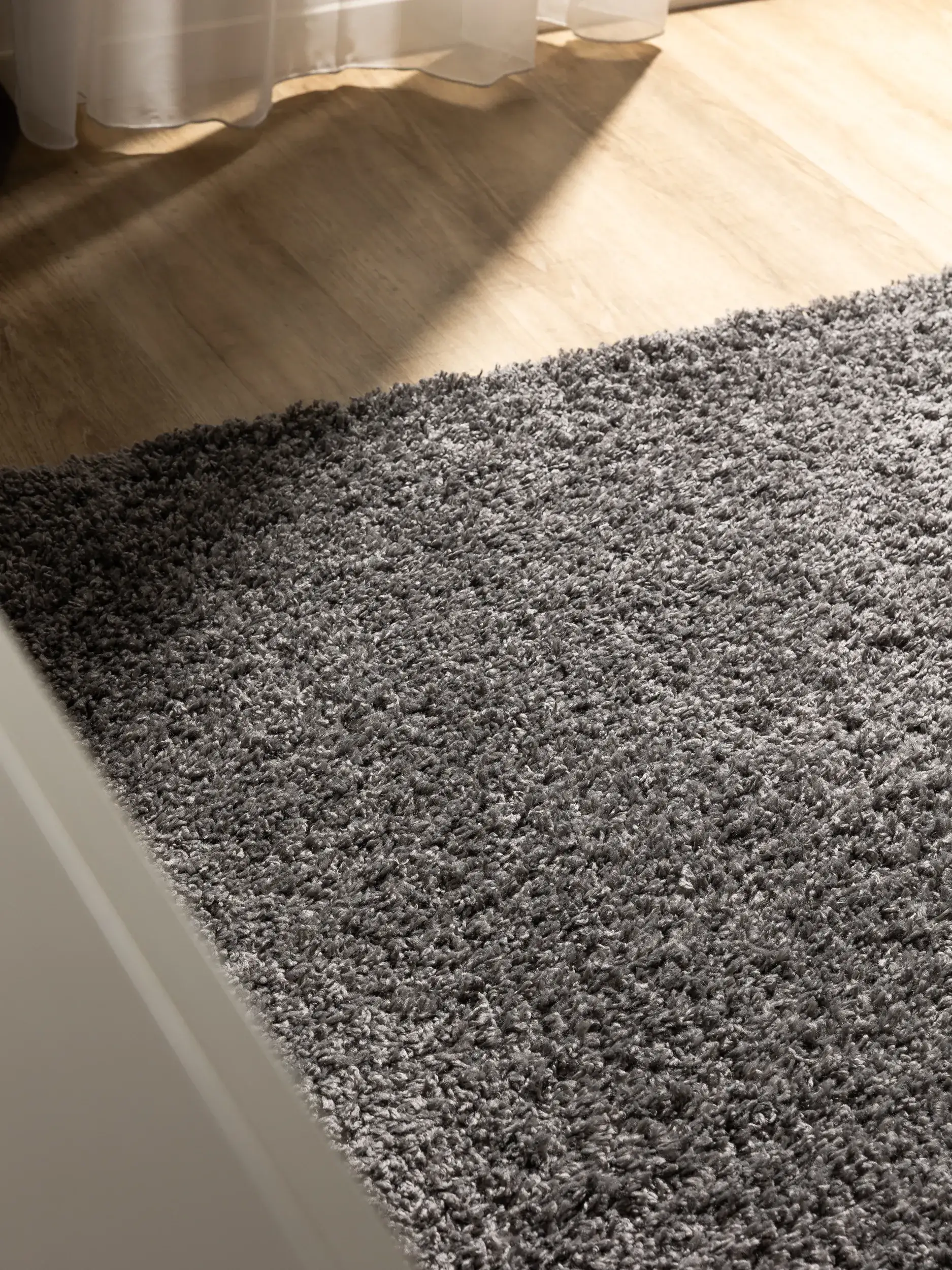 Rug made of 100% Polypropylen in Grey with a 100% Polypropylen high pile by benuta Basic
