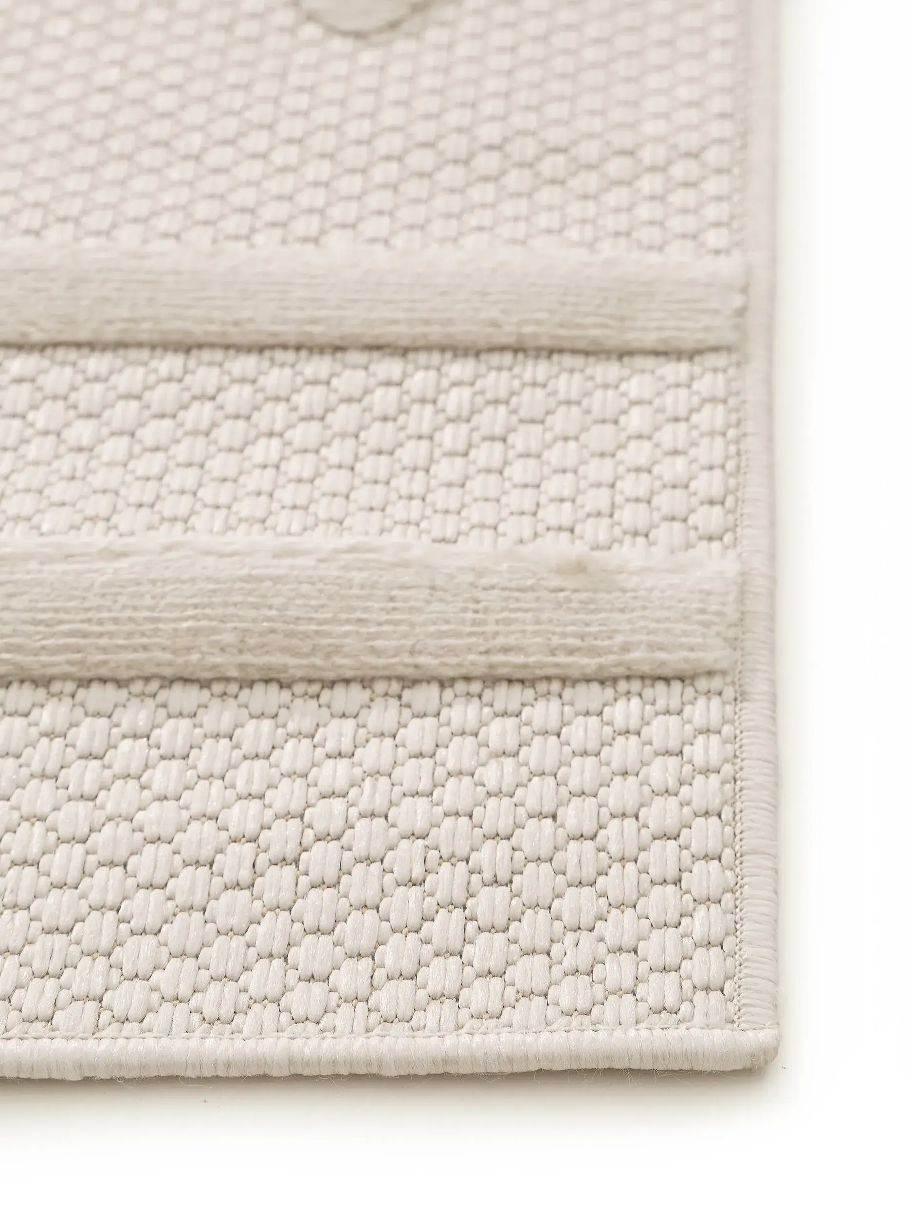 Rug made of 100% Polypropylen in Beige with a 100% Polypropylen high pile by benuta Nest