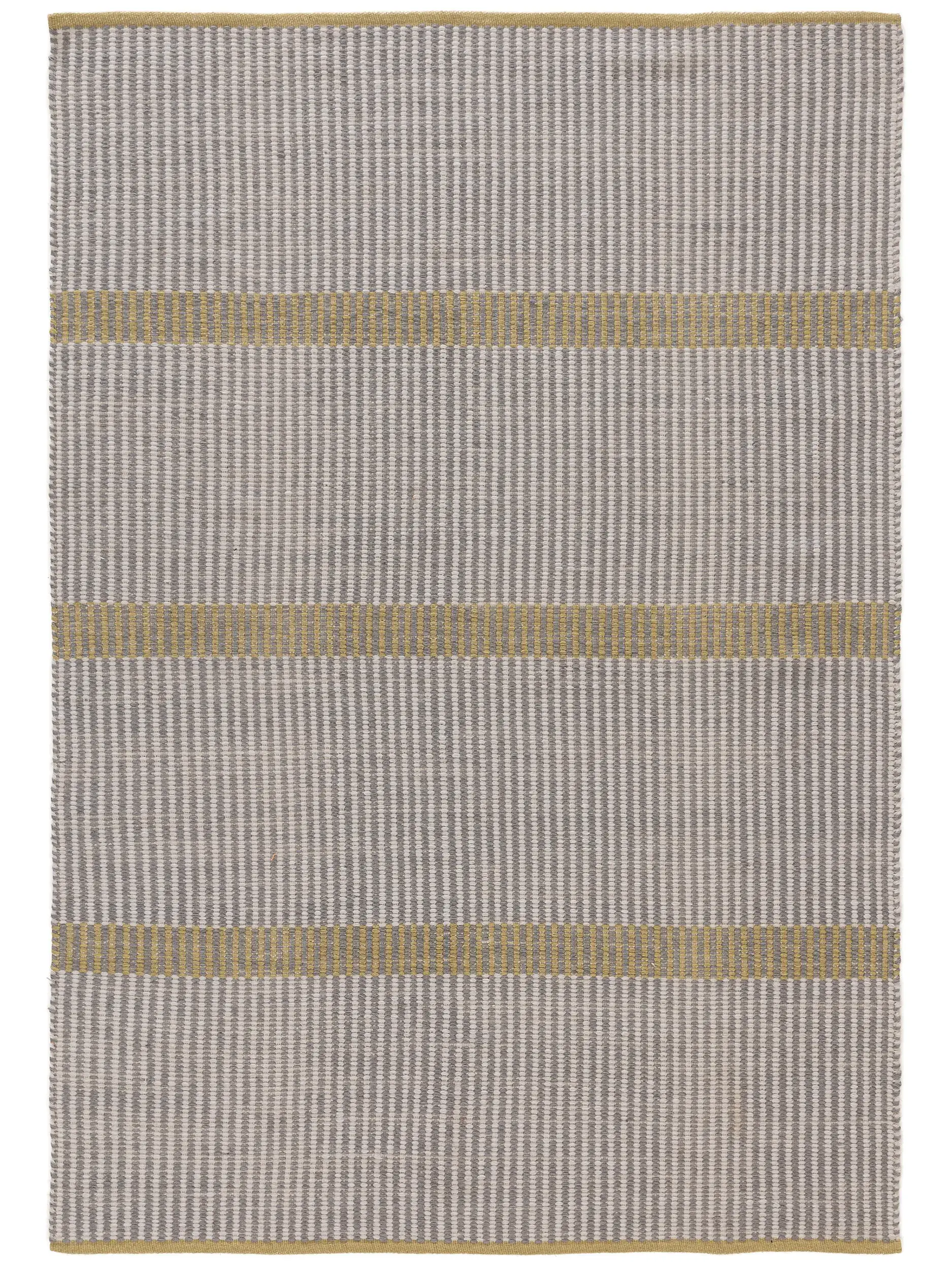 Rug made of 50% Wolle, 50% Cotton in Grün with a 50% Wolle, 50% Cotton high pile by benuta Pop