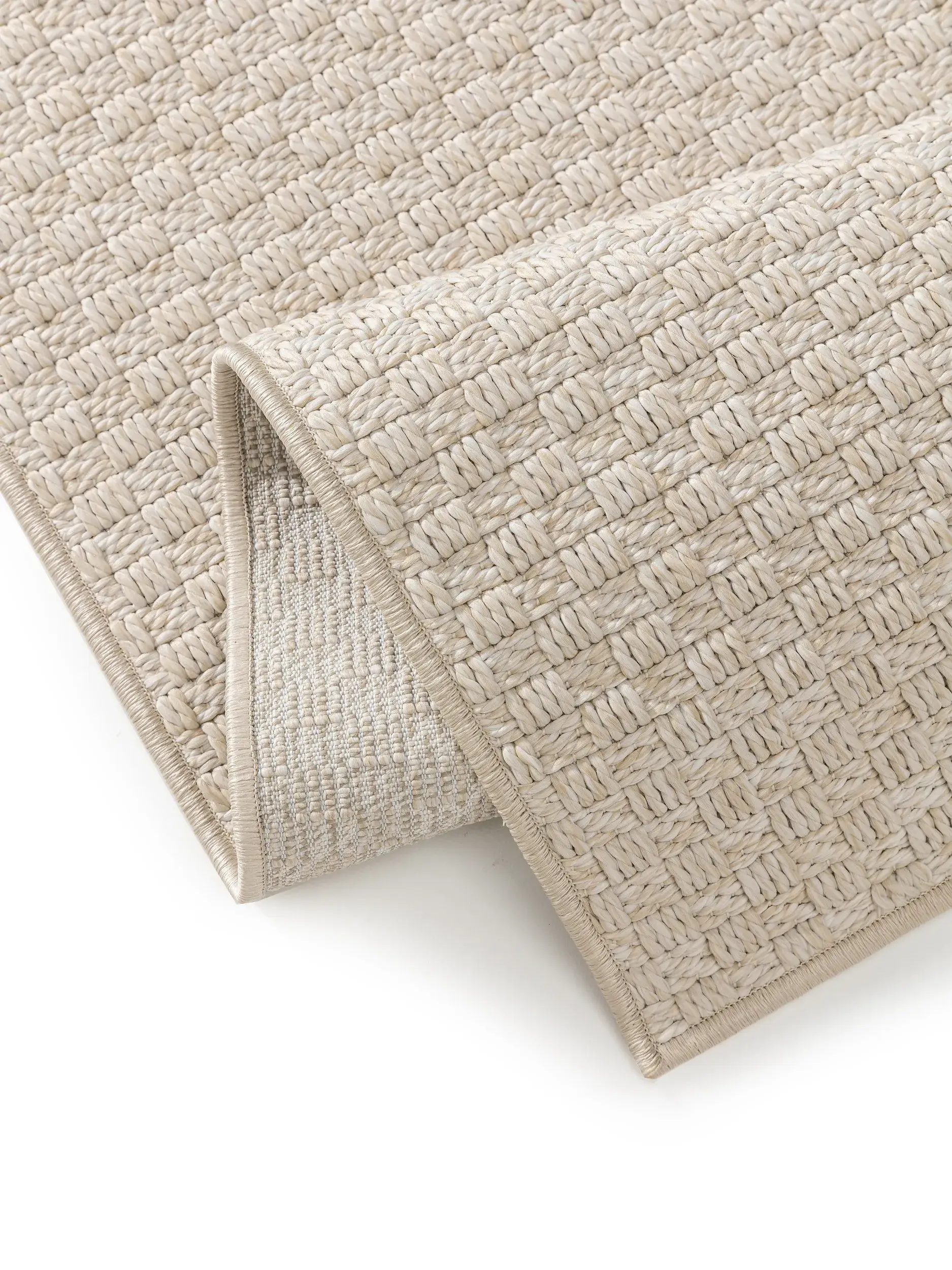 Teppich aus 100% Polypropylen in Beige mit 100% Polypropylen hohem Flor von benuta Pop