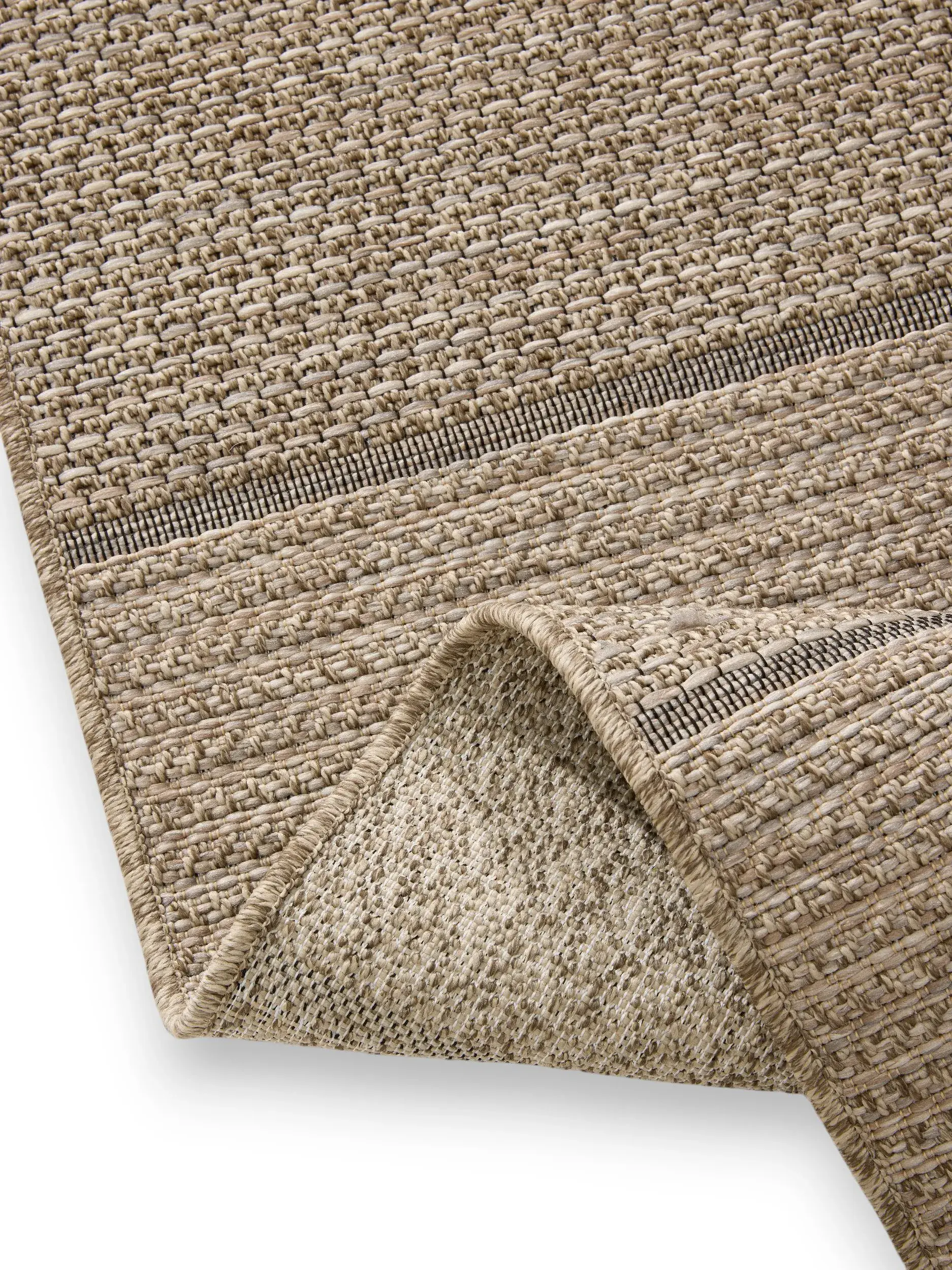 Rug made of 100% Polypropylen in Beige with a 100% Polypropylen high pile by benuta Nest