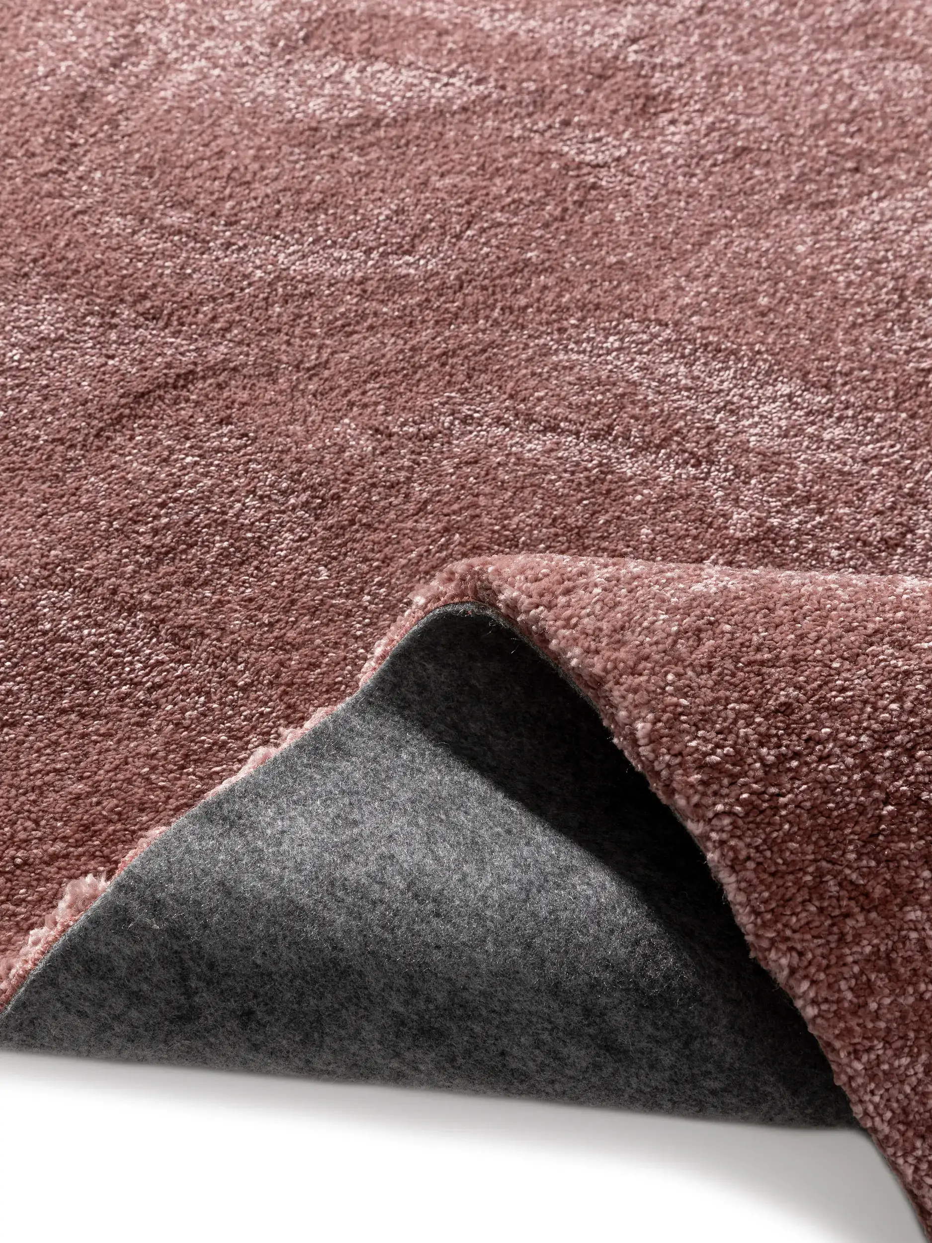 Tappeto di 100% Polipropilene in Rosa con pelo alto 100% Polipropilene da benuta nest
