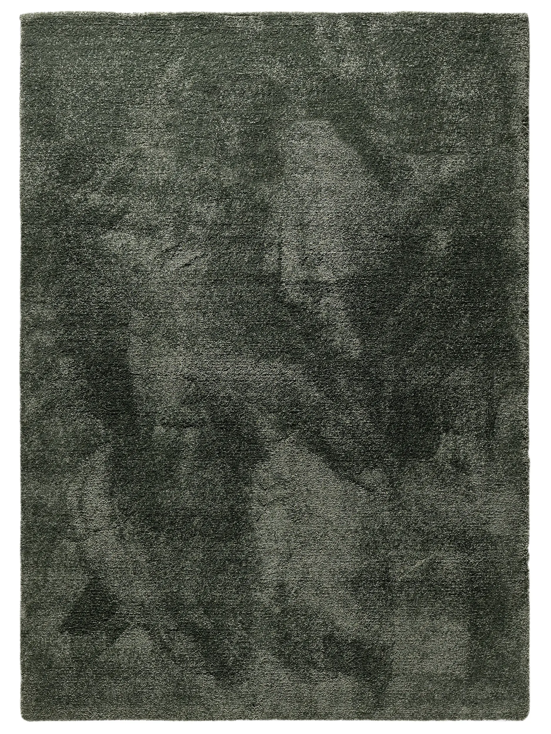 Rug made of 100% Polypropylen in Grün with a 100% Polypropylen high pile by benuta Nest