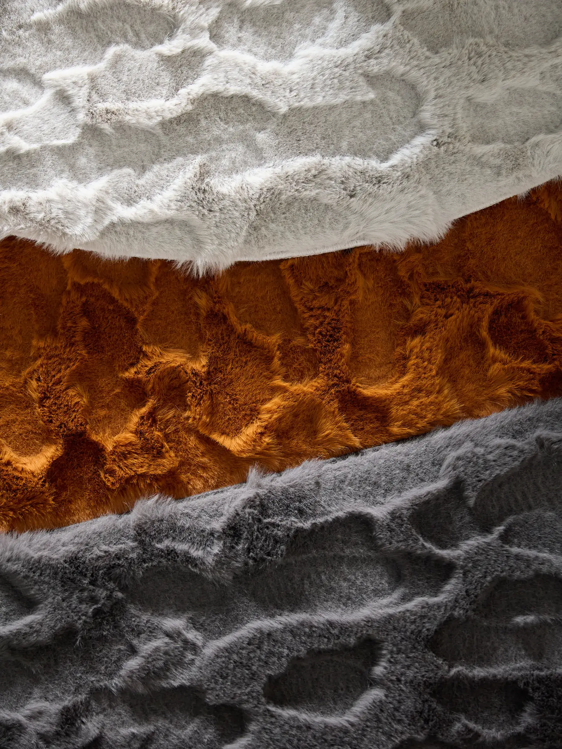 Rug made of 100% Polyester in Grau with a 100% Polyester high pile by benuta Pop