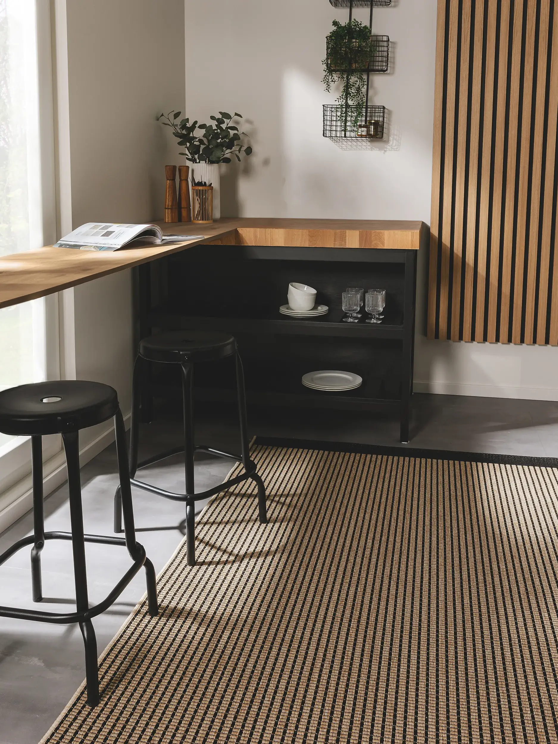 Teppich aus 100% Polypropylen in Beige mit 100% Polypropylen hohem Flor von benuta Nest