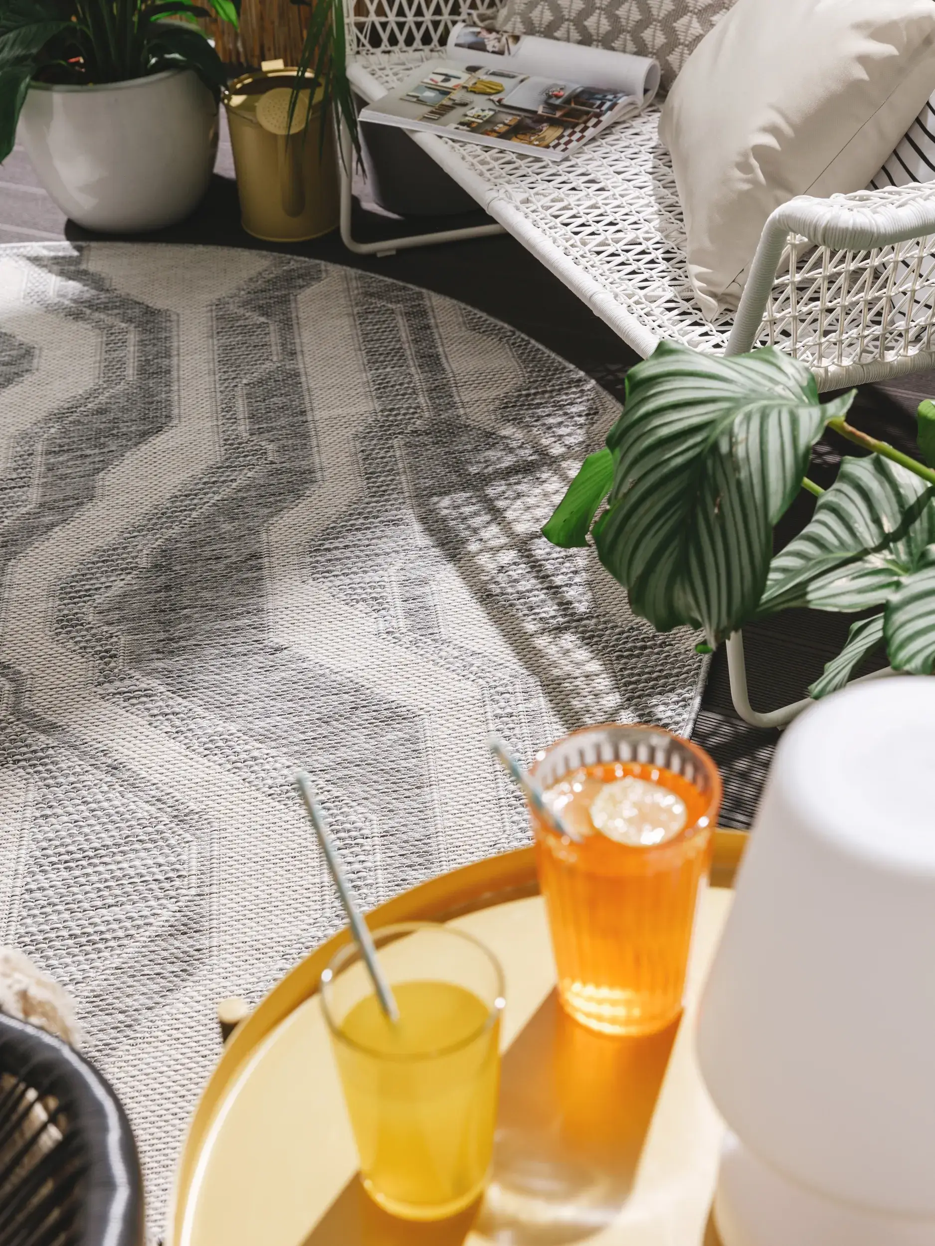 Rug made of 100% Polypropylen in Grey with a 100% Polypropylen high pile by benuta Nest