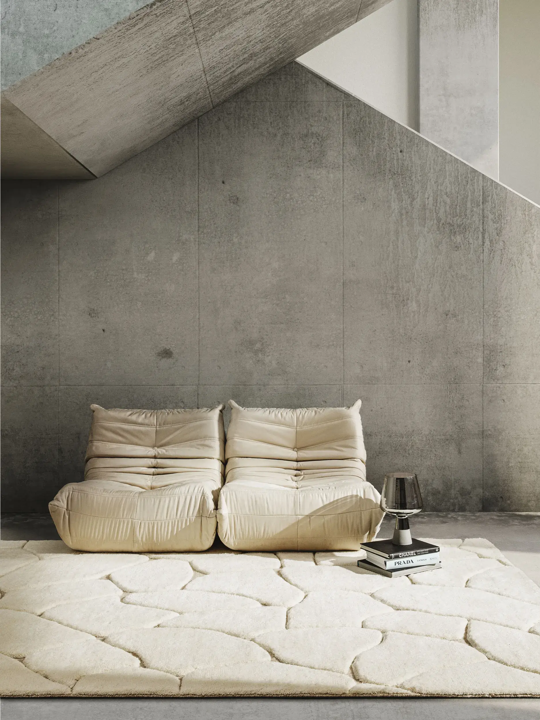 Teppich aus 90% Wolle, 10% Baumwolle in Beige mit 90% Wolle, 10% Baumwolle hohem Flor von benuta Finest