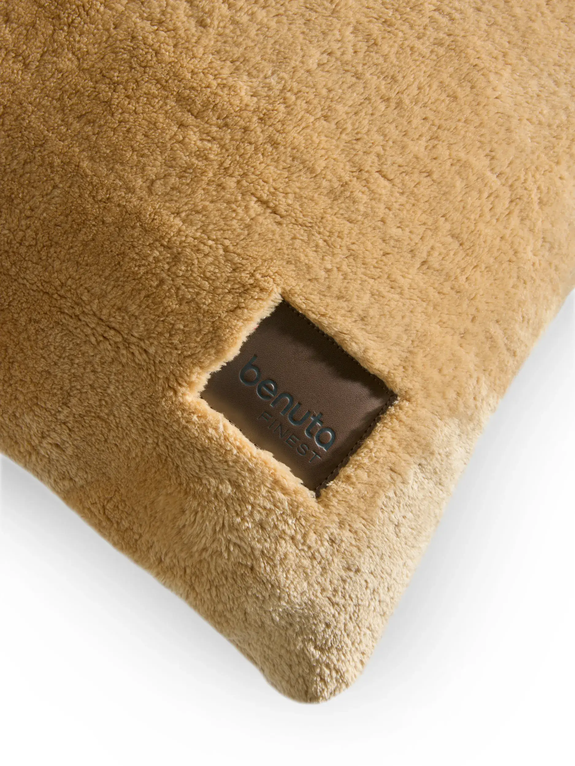 Kudde Lux Beige från benuta Finest