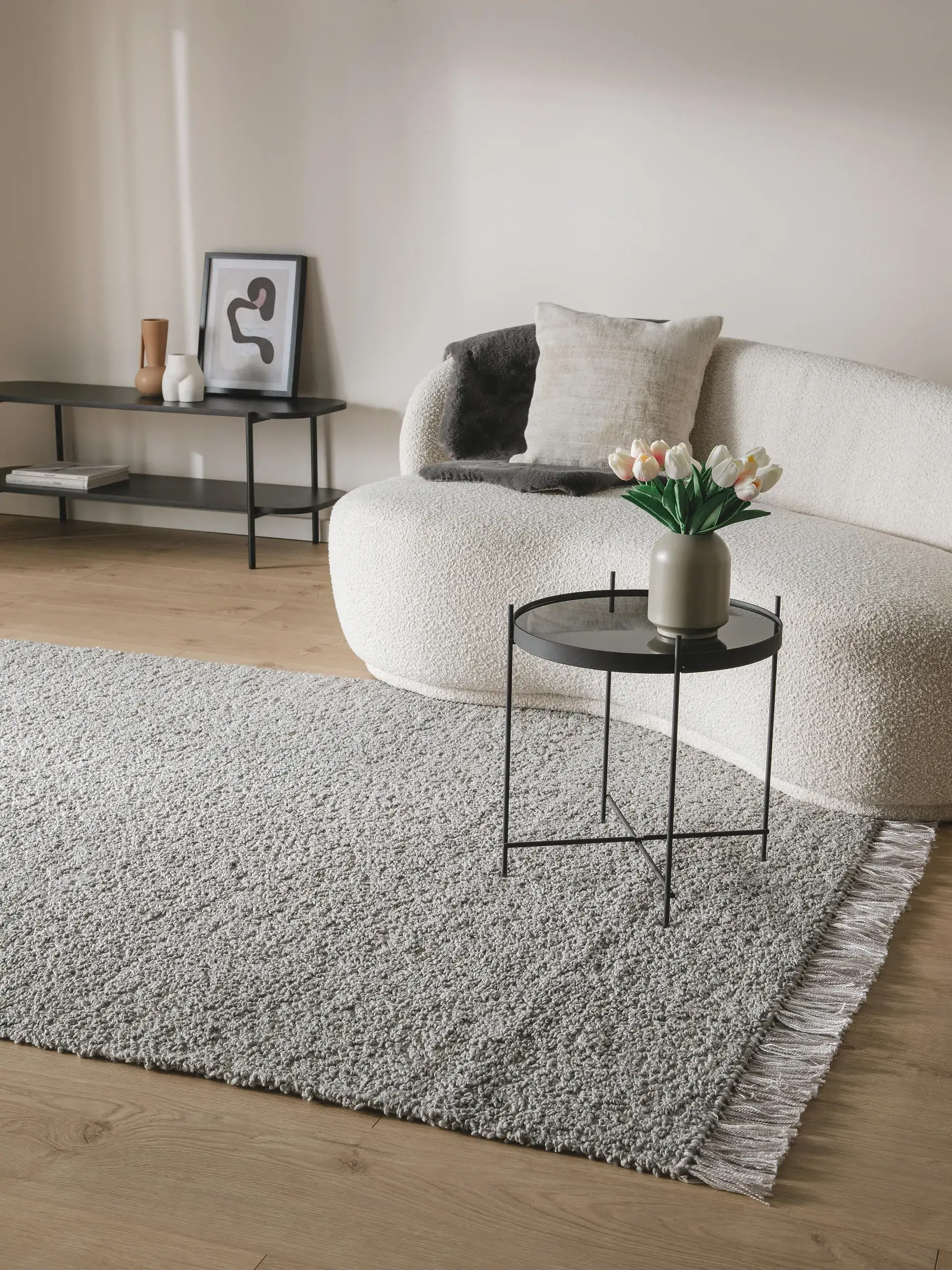 Teppich Eddy aus 100% Polyester in Grau von benuta Nest
