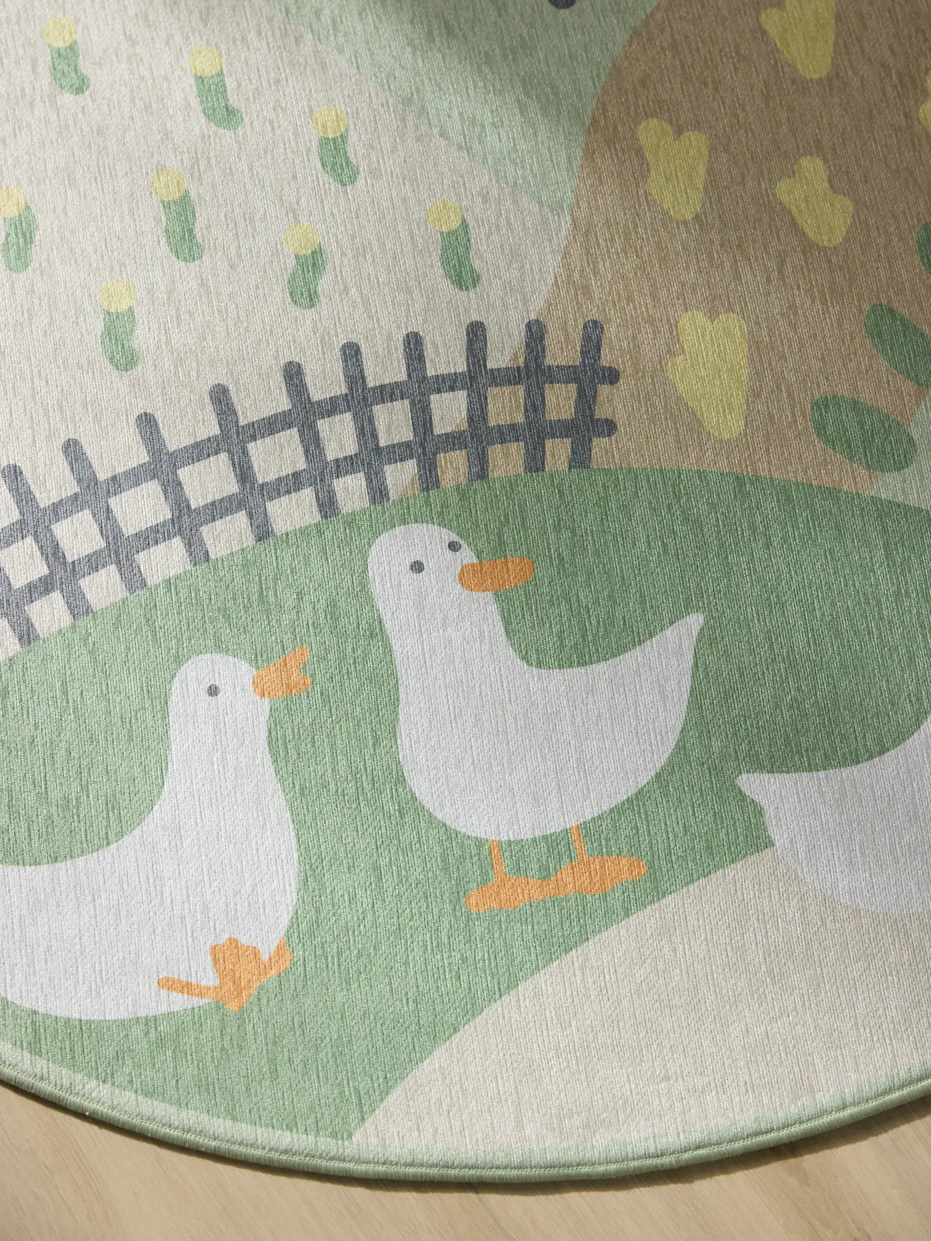 Teppich Merle aus 100% Polyester in Multicolor von Lytte