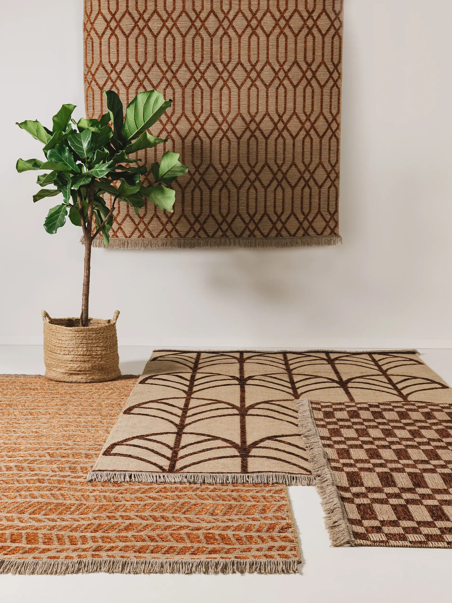 Tapijt van 55% Katoen (gerecycled), 30% Jute, 15% Polyester in Beige met een 55% Katoen (gerecycled), 30% Jute, 15% Polyester hoge pool van benuta pure