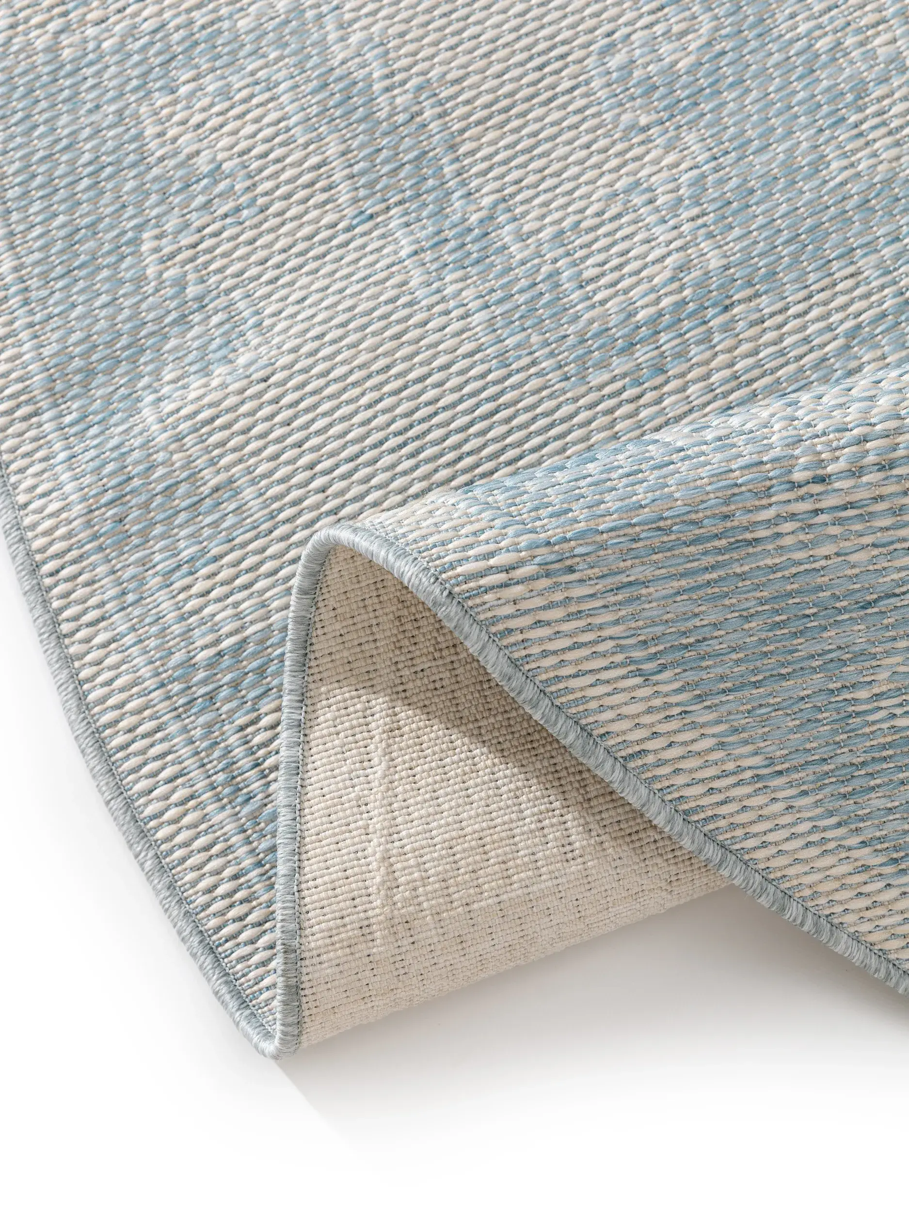 Rug made of 100% Polypropylen in Blue with a 100% Polypropylen high pile by benuta Nest