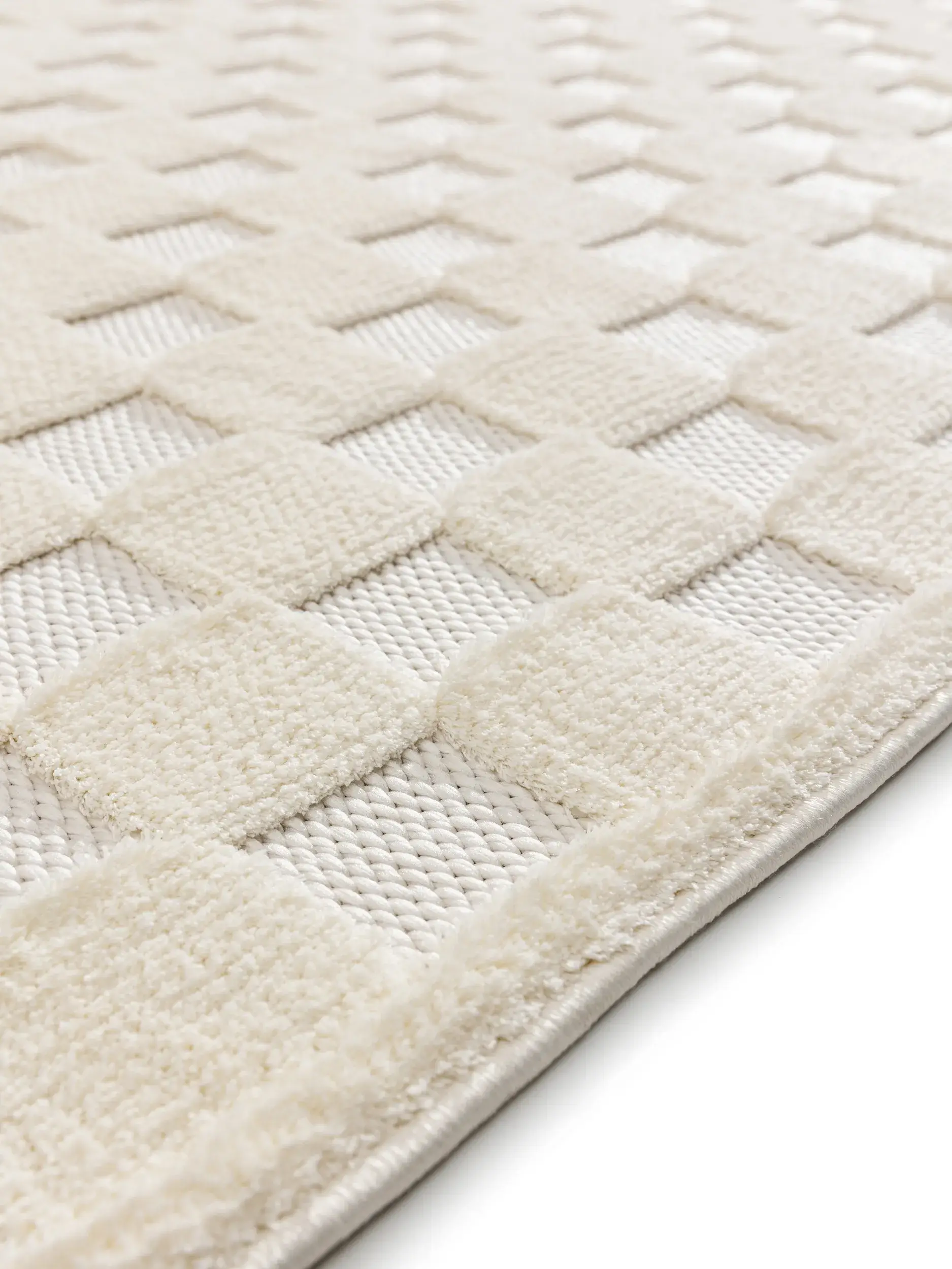 Rug made of 100% Polyester (Microfiber) in Weiß with a 100% Polyester (Microfiber) high pile by benuta Pop