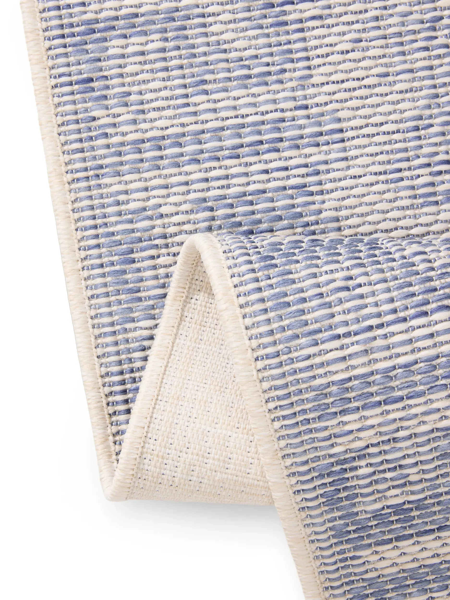Rug made of 100% Polypropylen in Blue with a 100% Polypropylen high pile by benuta Nest