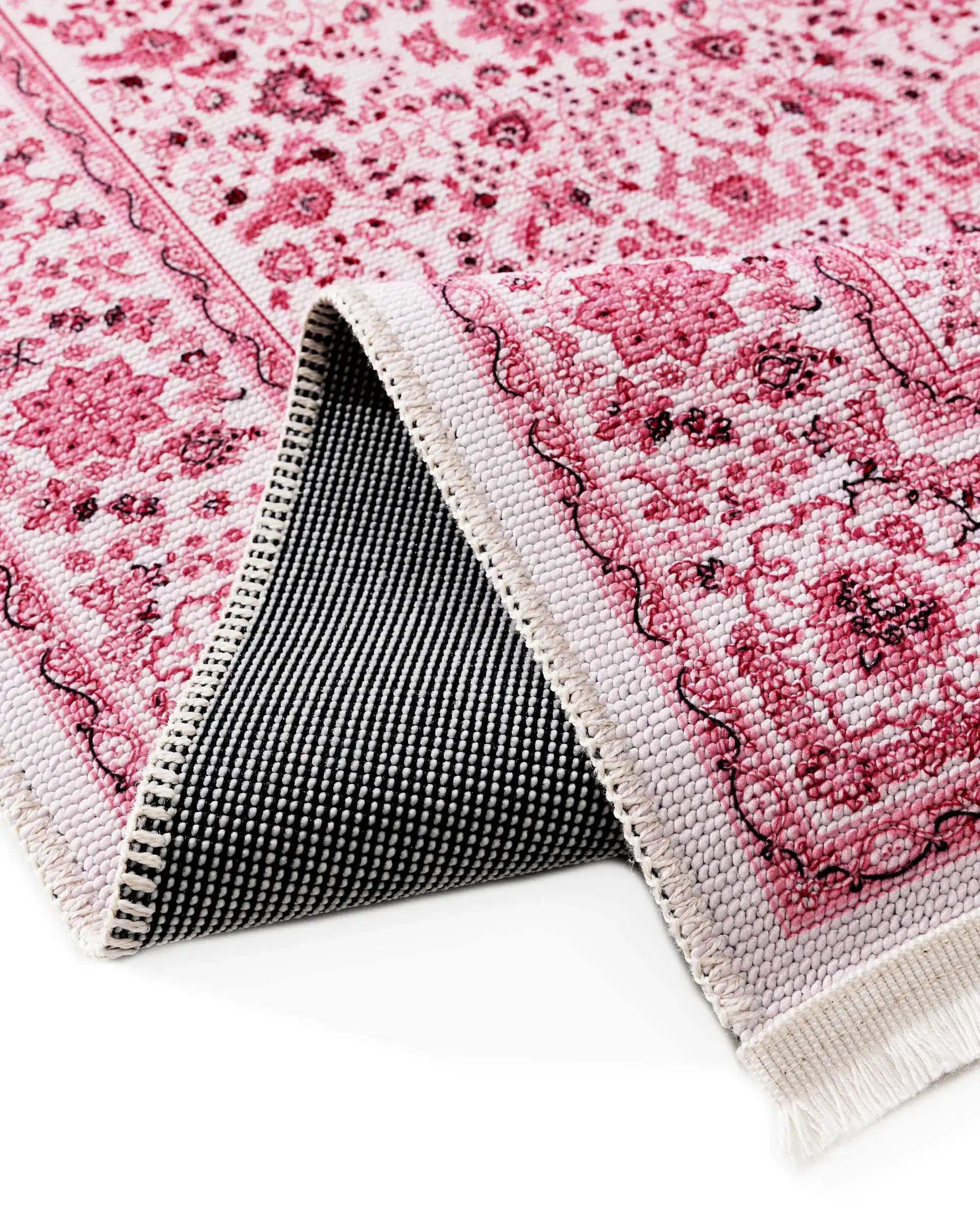 Rug made of 70% Polyester, 30% Baumwolle in Rosa with a 70% Polyester, 30% Baumwolle high pile by benuta Pop