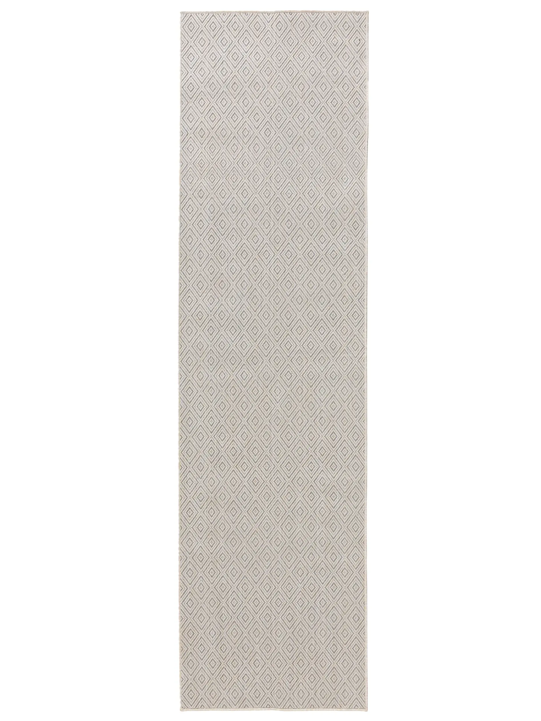 Rug made of 100% Polypropylen in White with a 100% Polypropylen high pile by benuta Basic