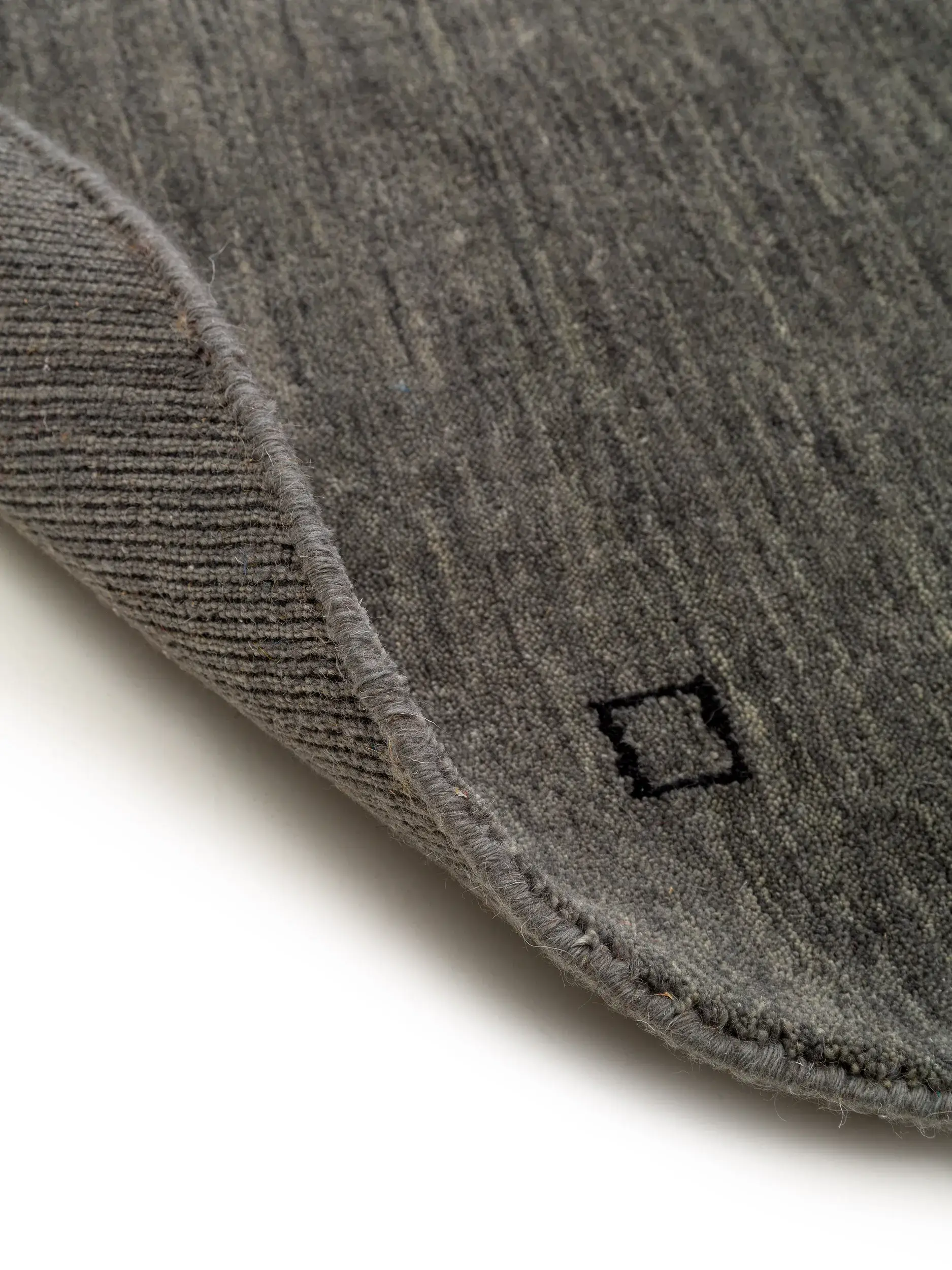 Rug made of 100% Wolle in Grau with a 100% Wolle high pile by benuta Nest