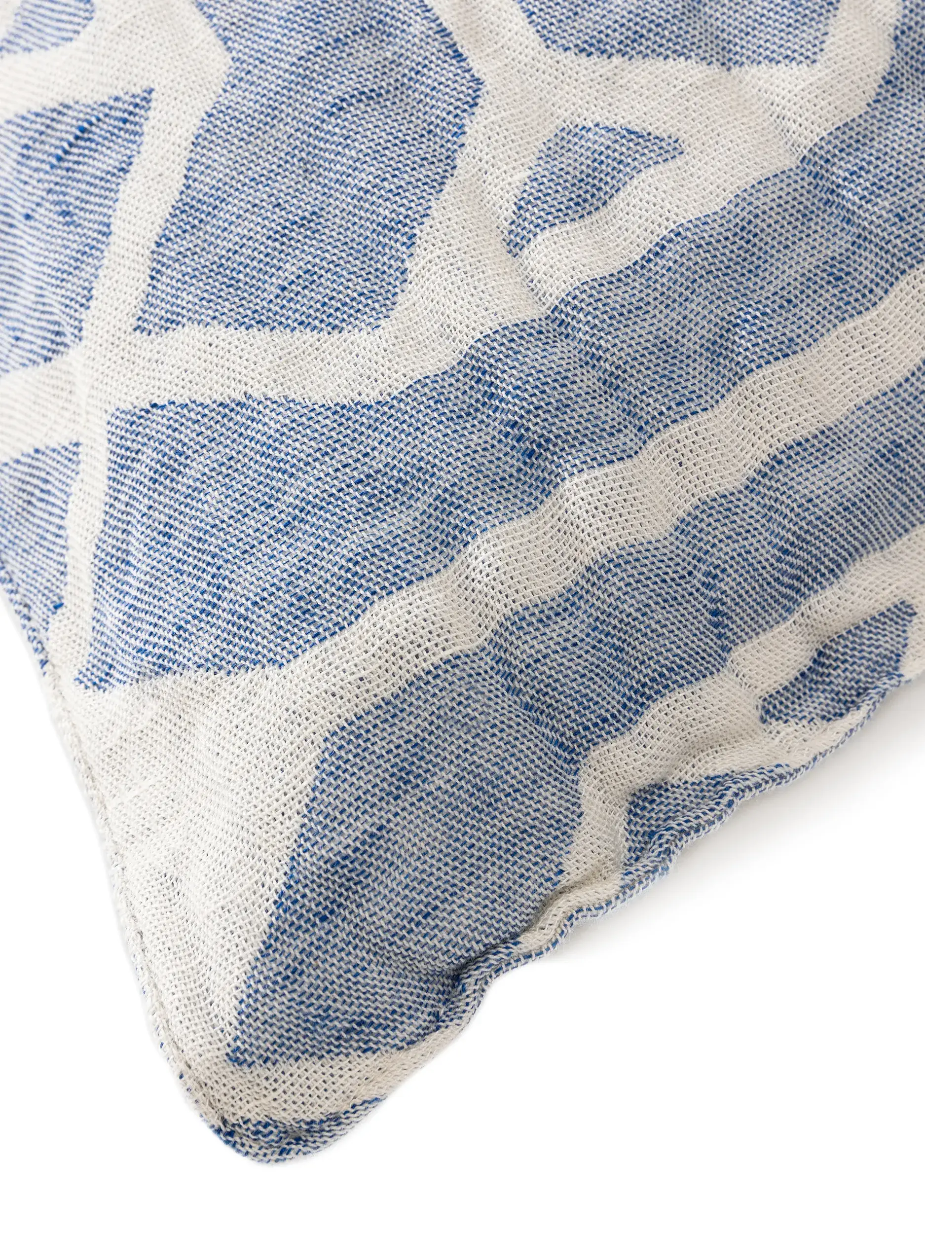 Kissenbezug aus Leinen-Mix Sabine Blau in Geometrisch design made of 60% Cotton, 40% Linen by benuta Pure