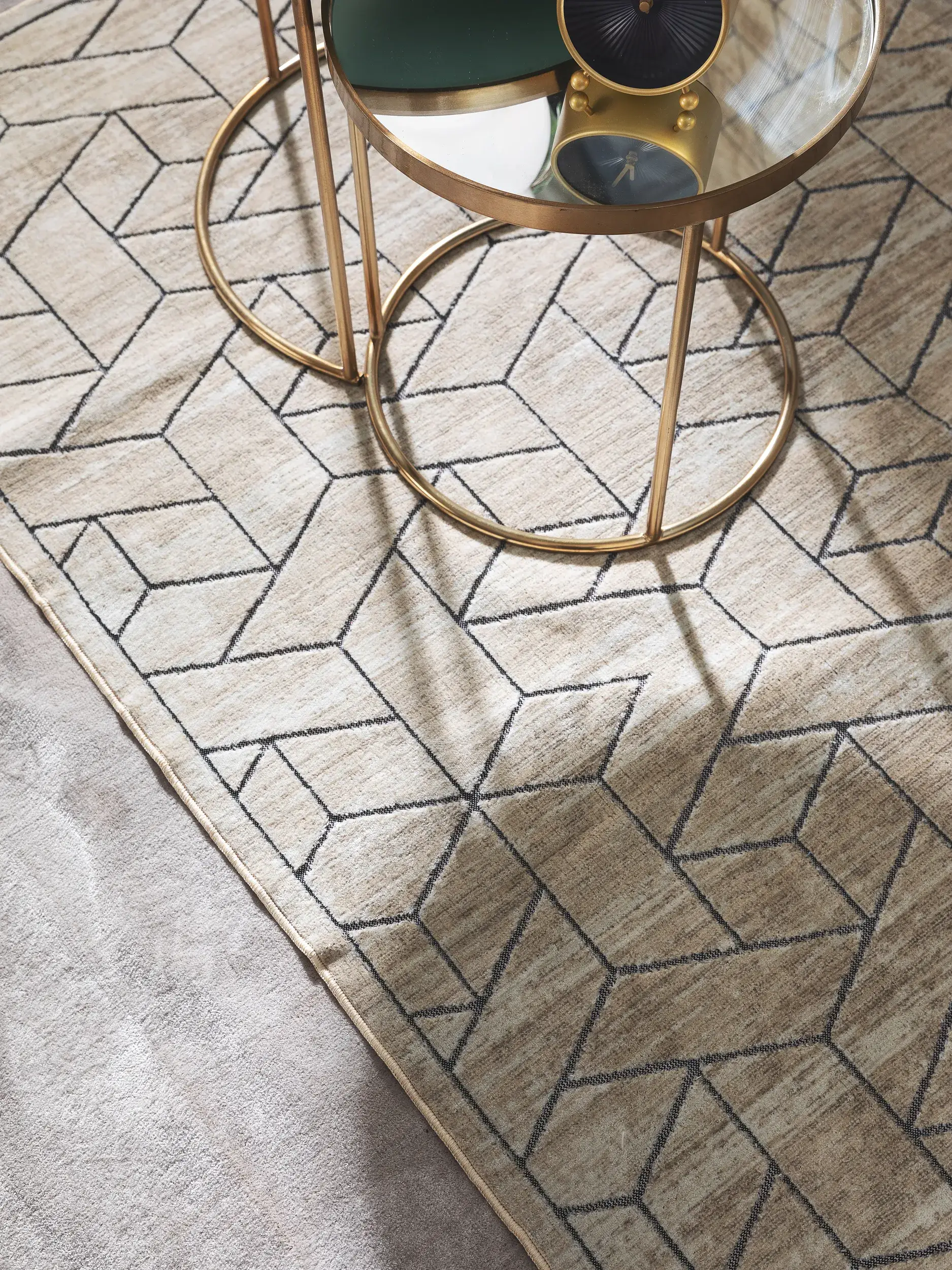 Teppich aus 100% Polyester in Beige mit 100% Polyester hohem Flor von benuta