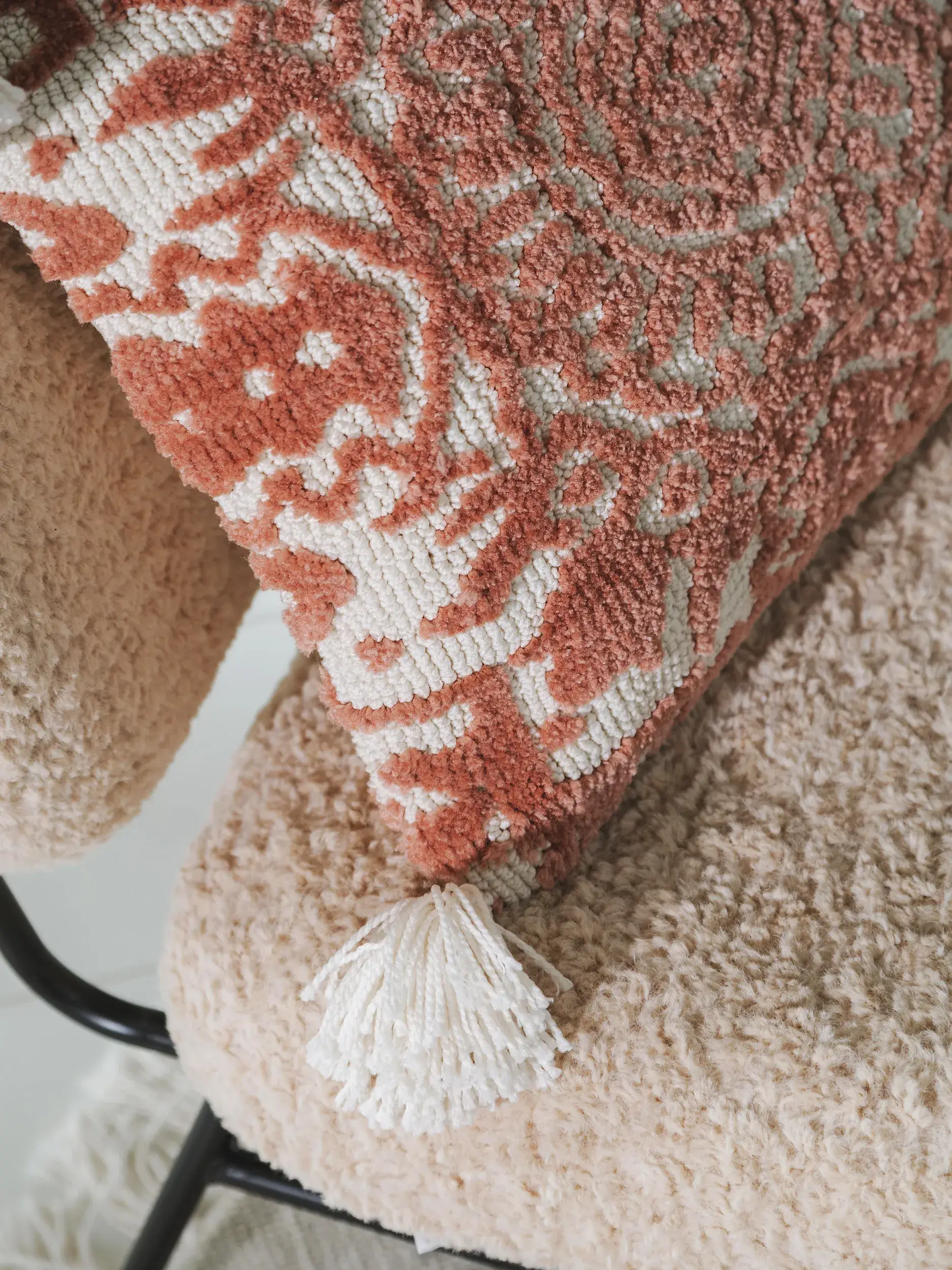 Kissenbezug Elias Terracotta im Design MitFransen aus 60% Polyester, 40% Baumwolle von benuta Nest