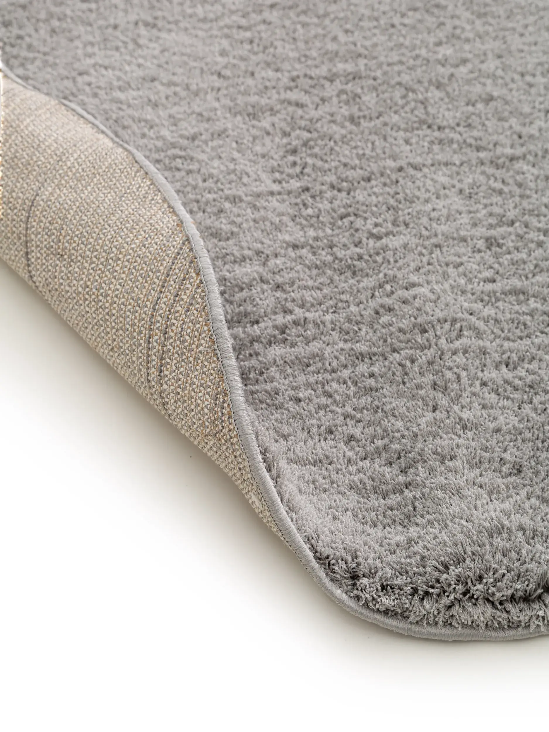 Teppich aus 100% Polyester (Microfiber) in Grau mit 100% Polyester (Microfiber) hohem Flor von benuta Nest