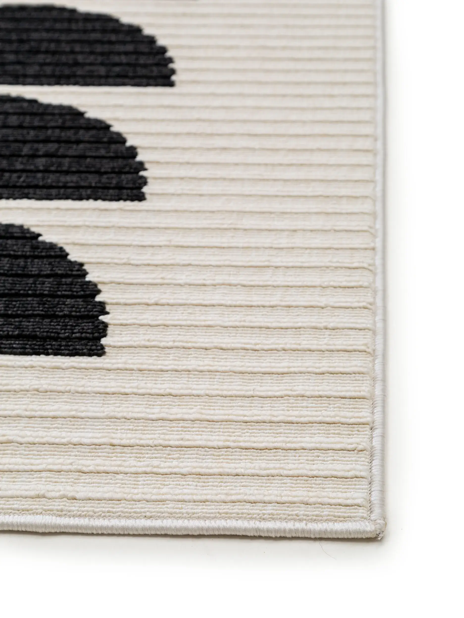 Alfombra de 100% Polipropileno en Blanco/Negro con un pelo de {{Placeholder_Pile Height}} de altura de benuta POP
