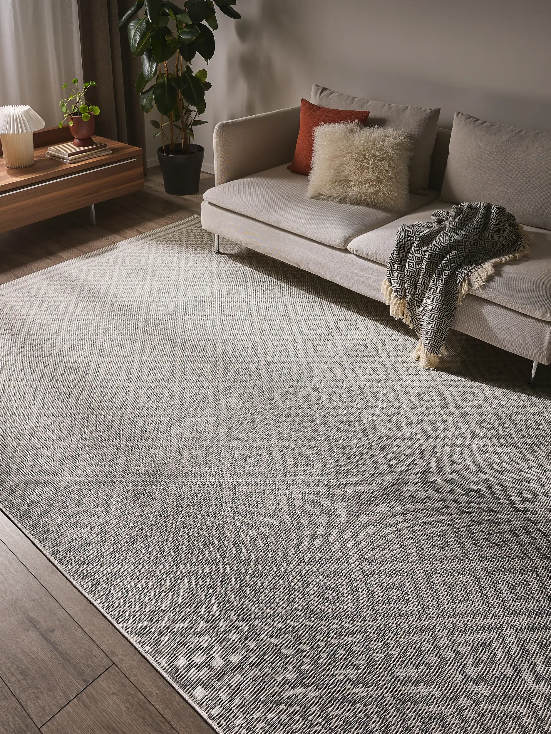 Tappeto Metro di 100% Polipropilene in Grigio di benuta nest