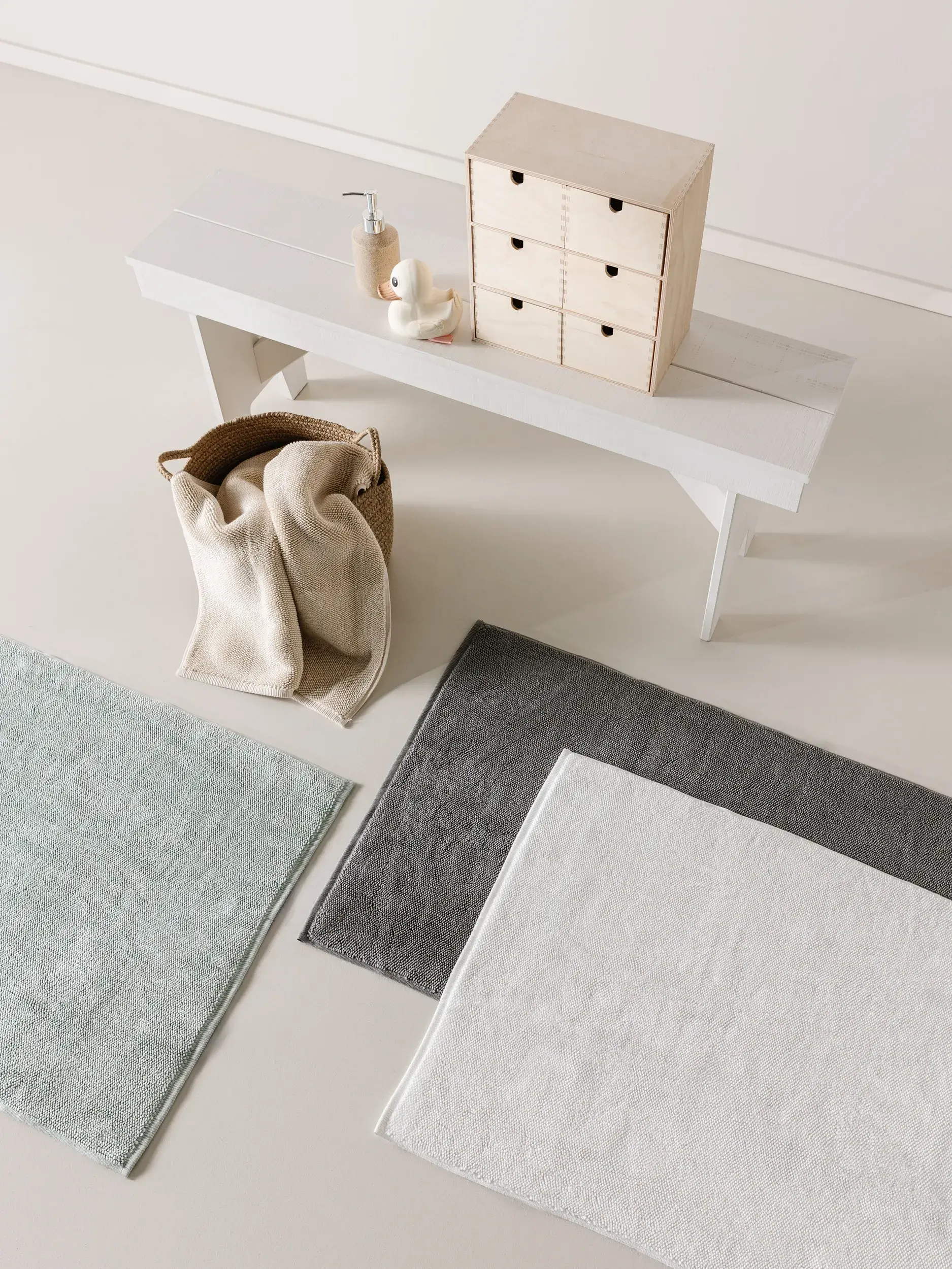 Badmat Ole Beige in Effen-ontwerp van 100% Katoen door benuta nest