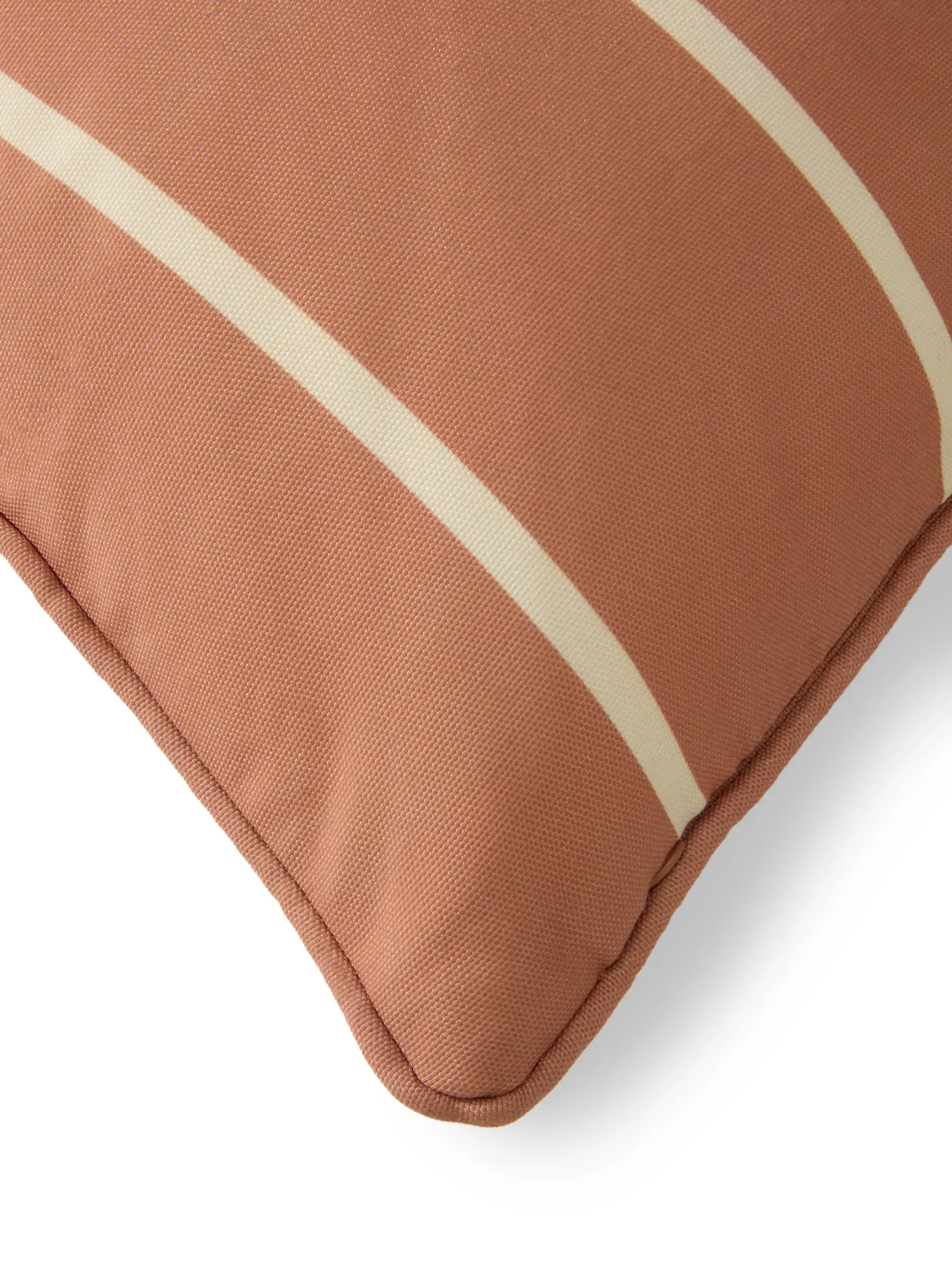 In- & Outdoor Cushion Reed Brown by benuta Nest