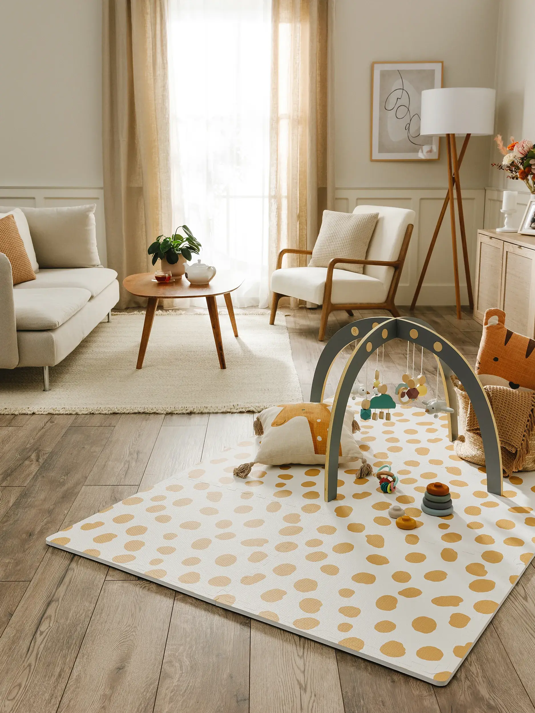 Spielmatte Savannah Cream/Gelb im Design Tiermotive aus  von Lytte