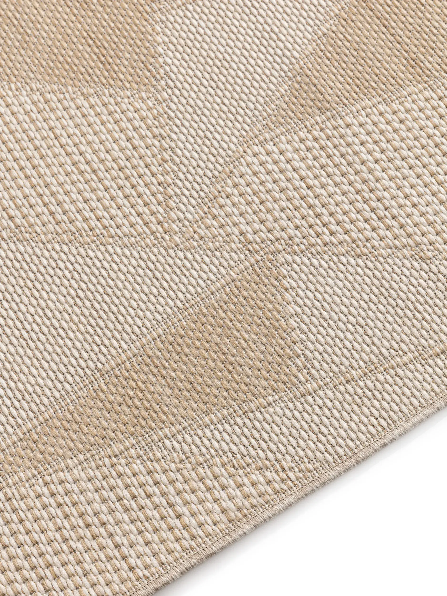 Teppich aus 100% Polypropylen in Weiß mit 100% Polypropylen hohem Flor von benuta Nest