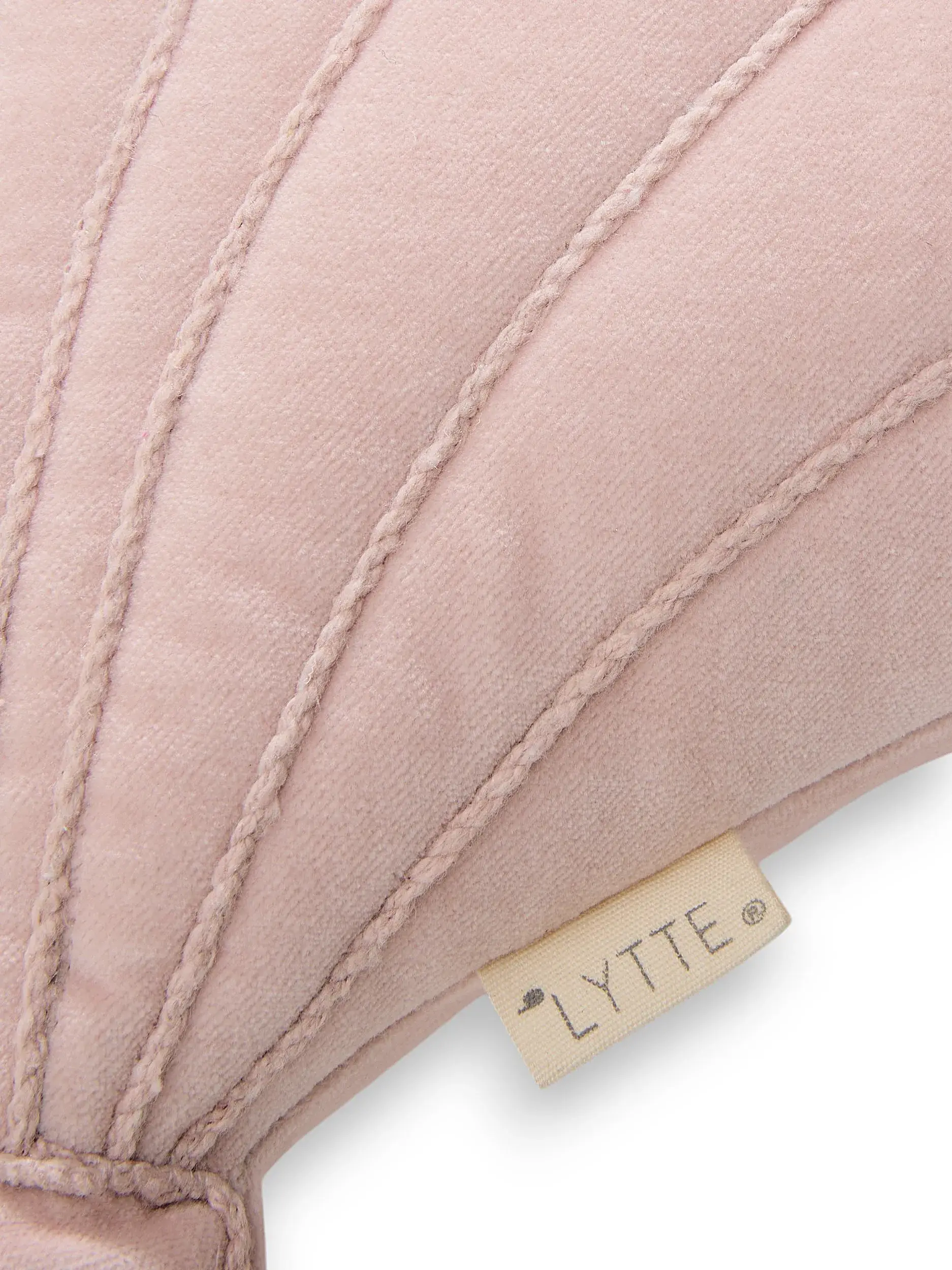 Kissen Nori Rosa im Design Kindermotive aus  von Lytte