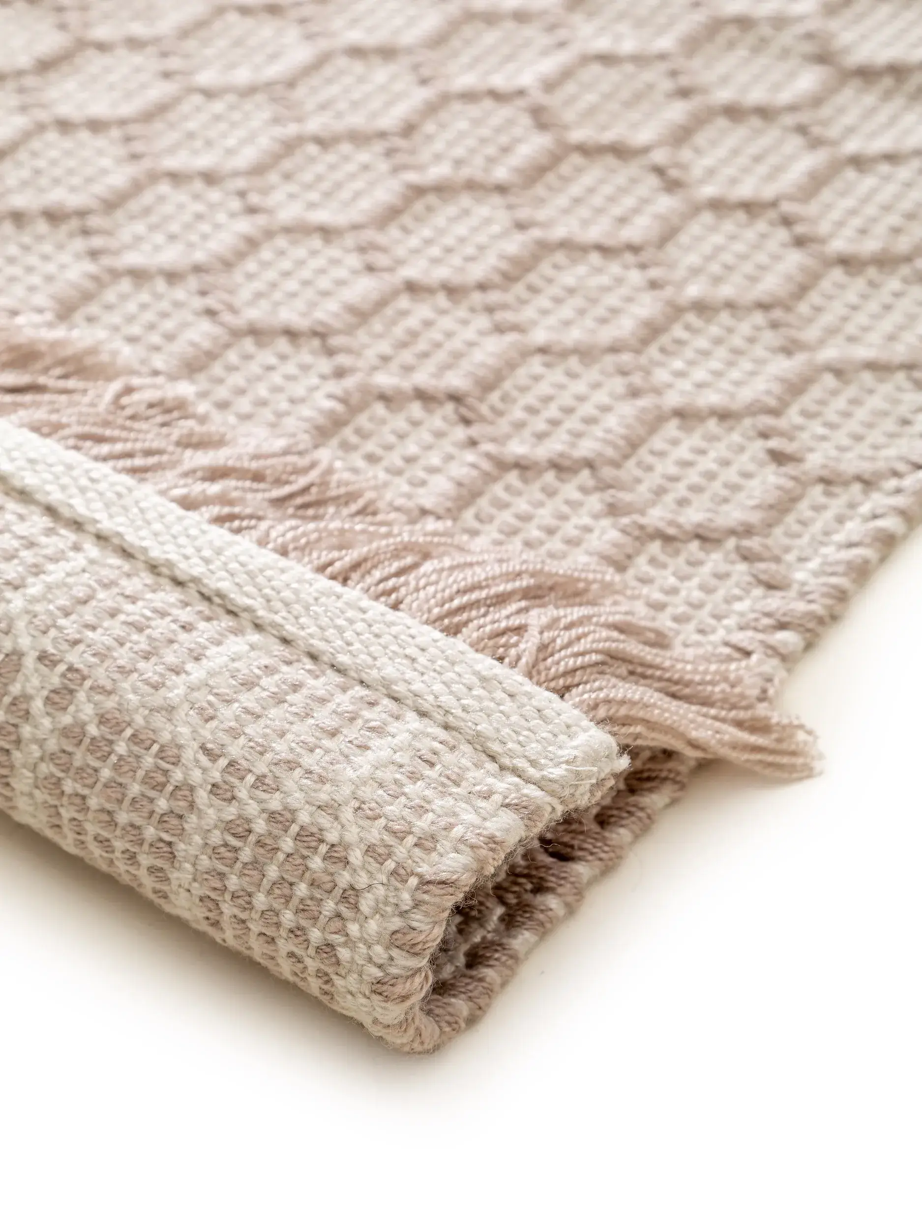 Tapis Mimpi en 100% Polyester en Taupe de benuta pure