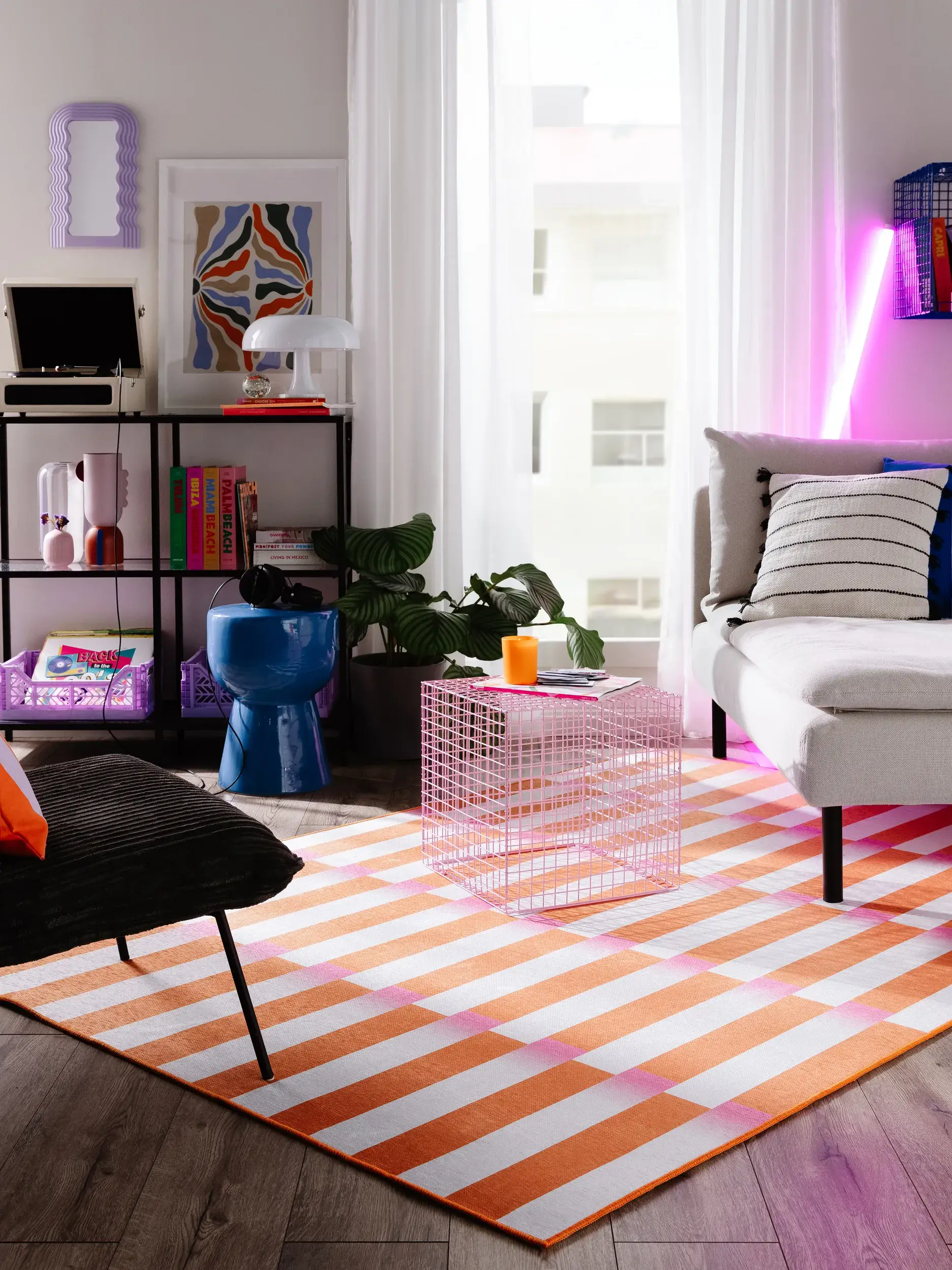 Matto 100% Polyestera värissä Orange 100% Polyester korkealla nukalla merkiltä benuta Pop