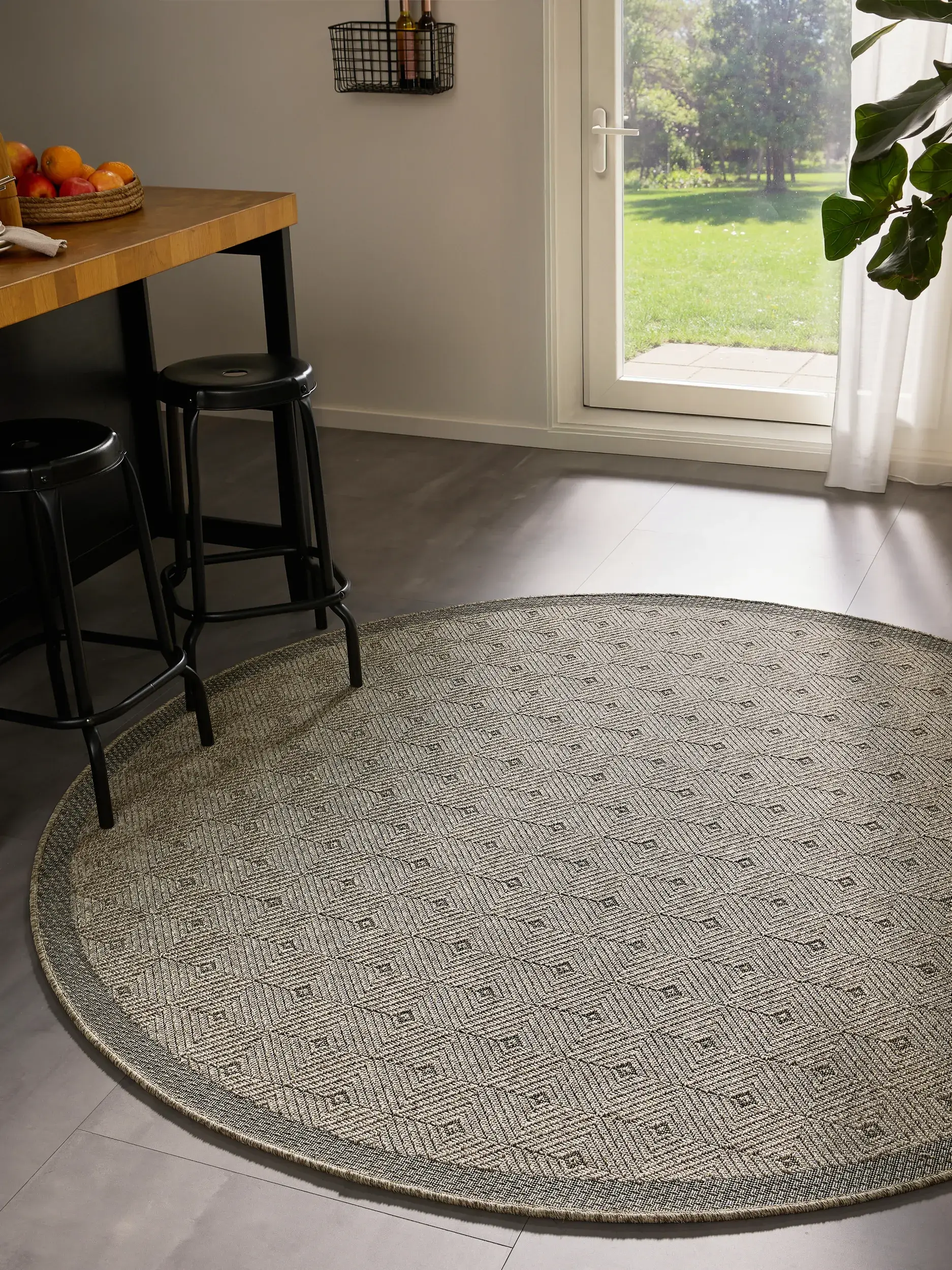 Teppich Naoto aus 100% Polypropylen in  von benuta Nest