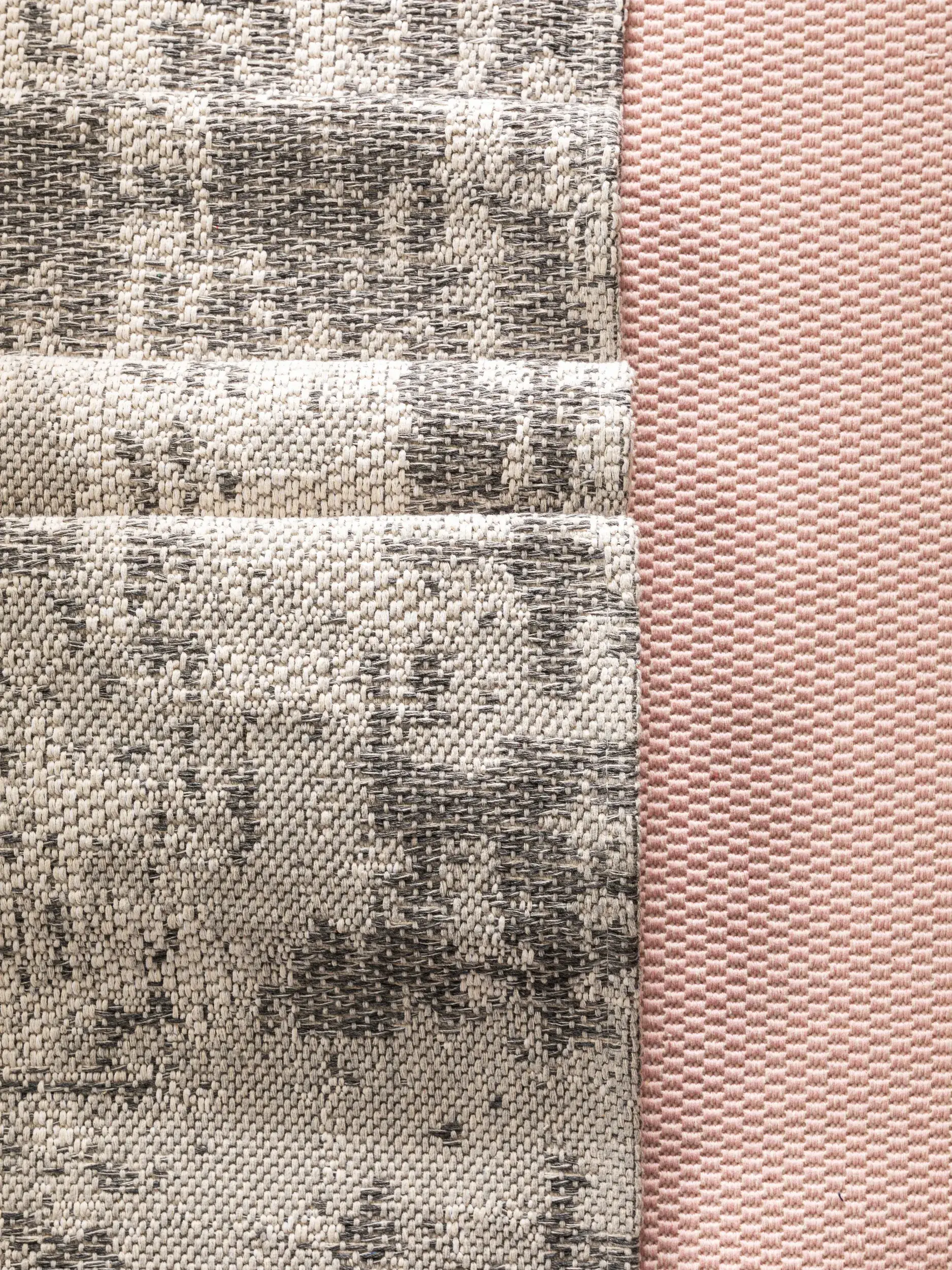 Rug made of 100% Cotton in Grey with a 100% Cotton high pile by benuta Nest