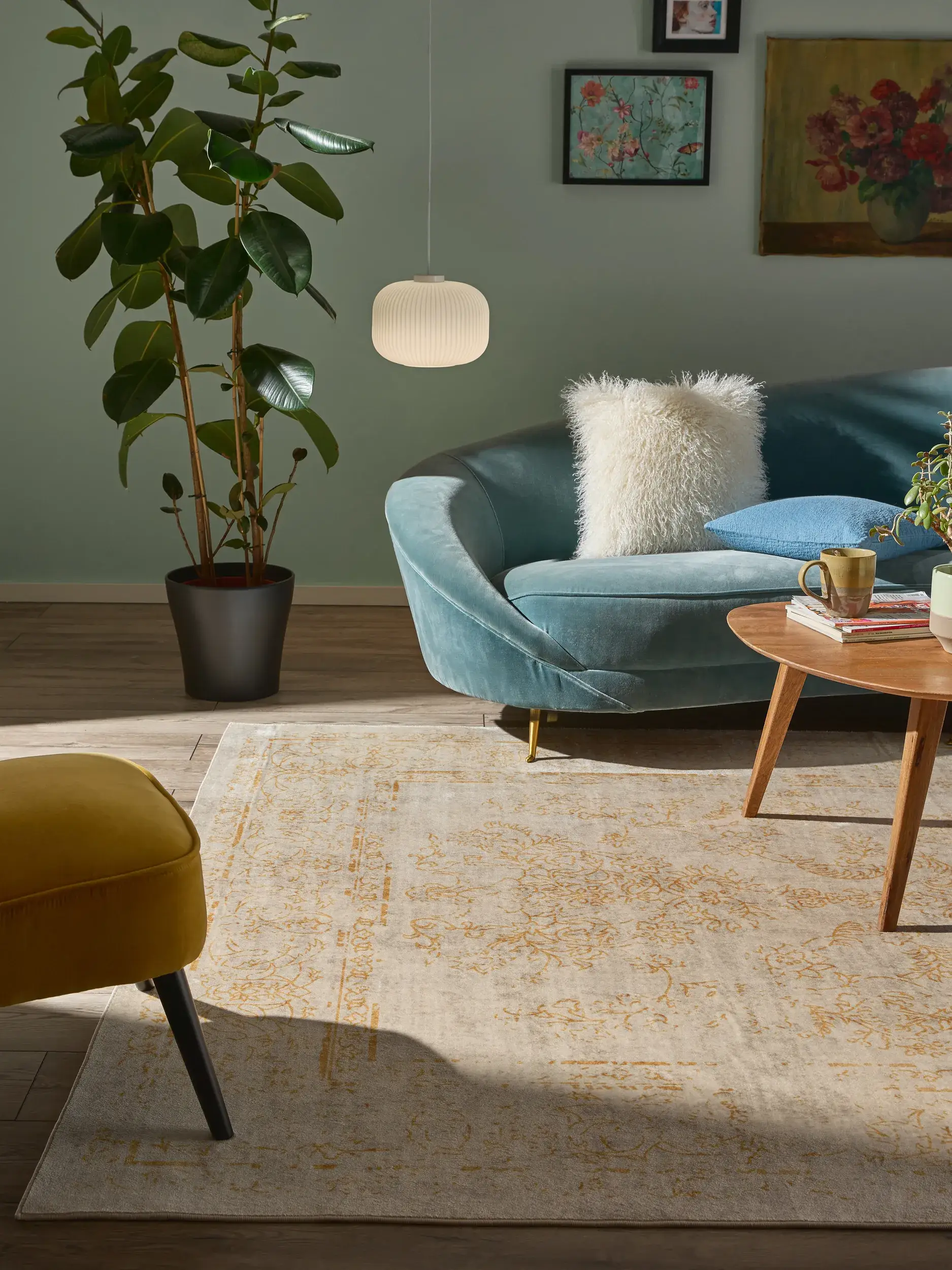 Rug made of 100% Polyester in Beige with a 100% Polyester high pile by benuta Nest