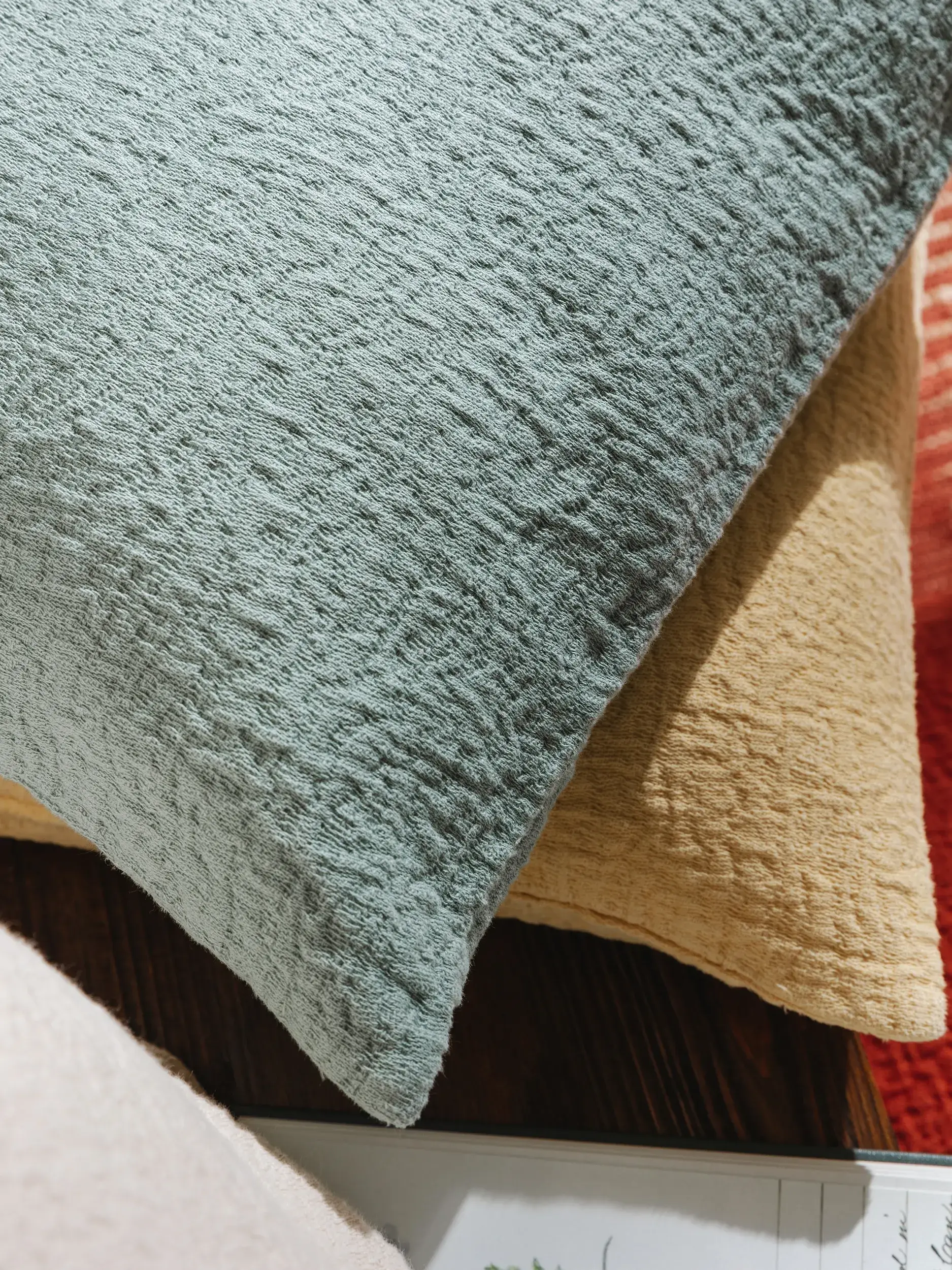 Kissenbezug Carmo Gelb in Einfarbig design made of 100% Cotton by benuta