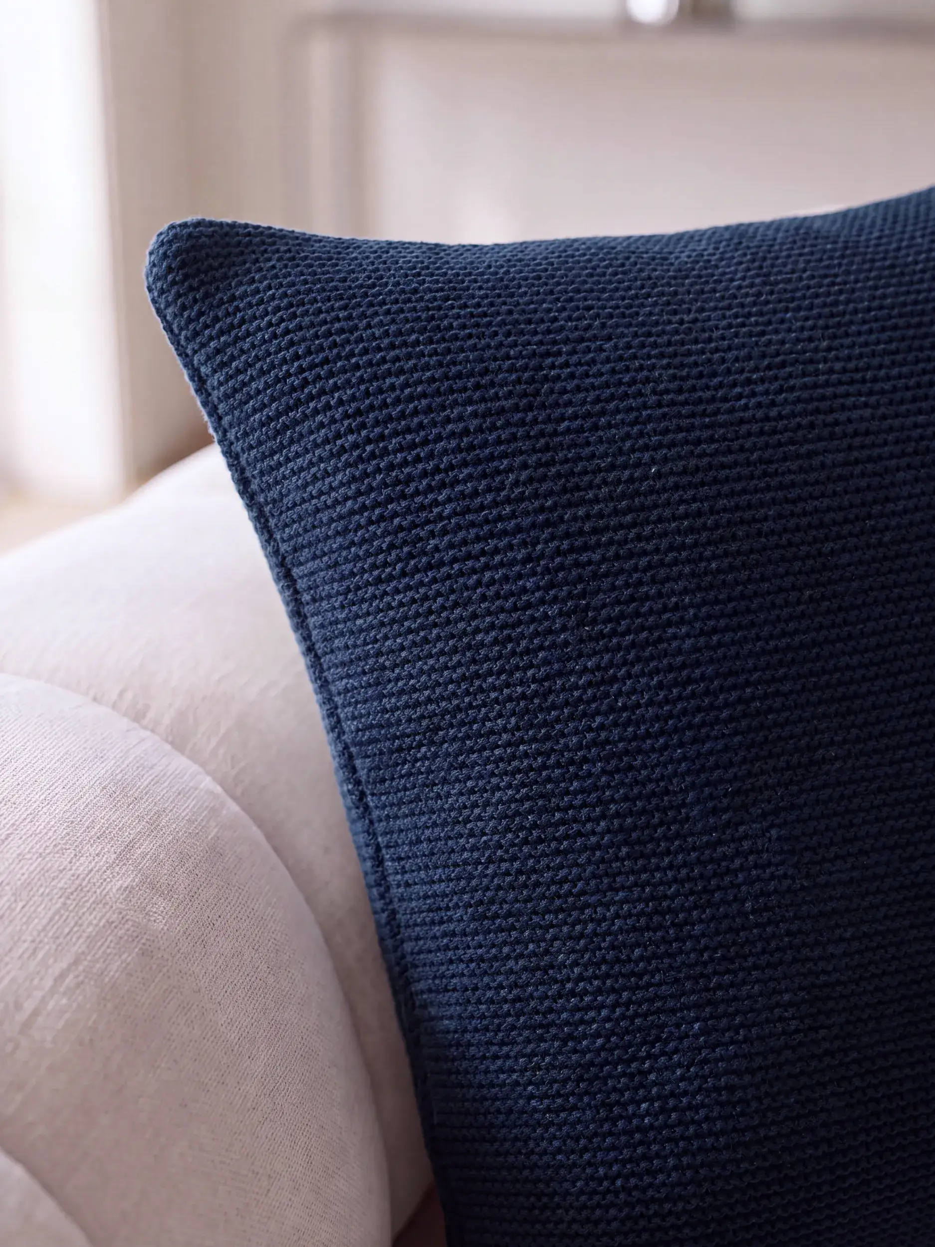 Kussen Helma Blauw van benuta Pure