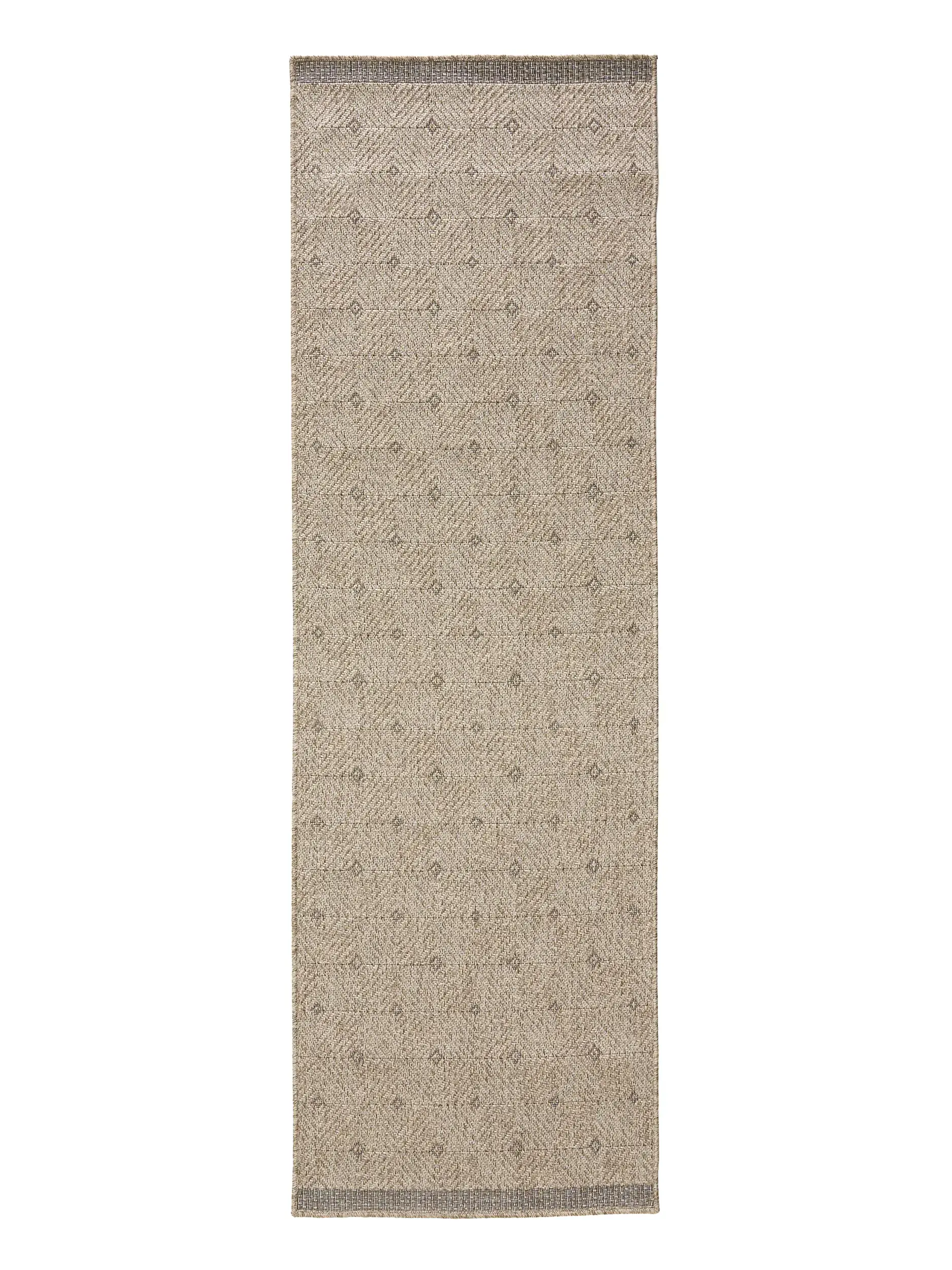 Rug made of 100% Polypropylen in Beige with a 100% Polypropylen high pile by benuta Nest