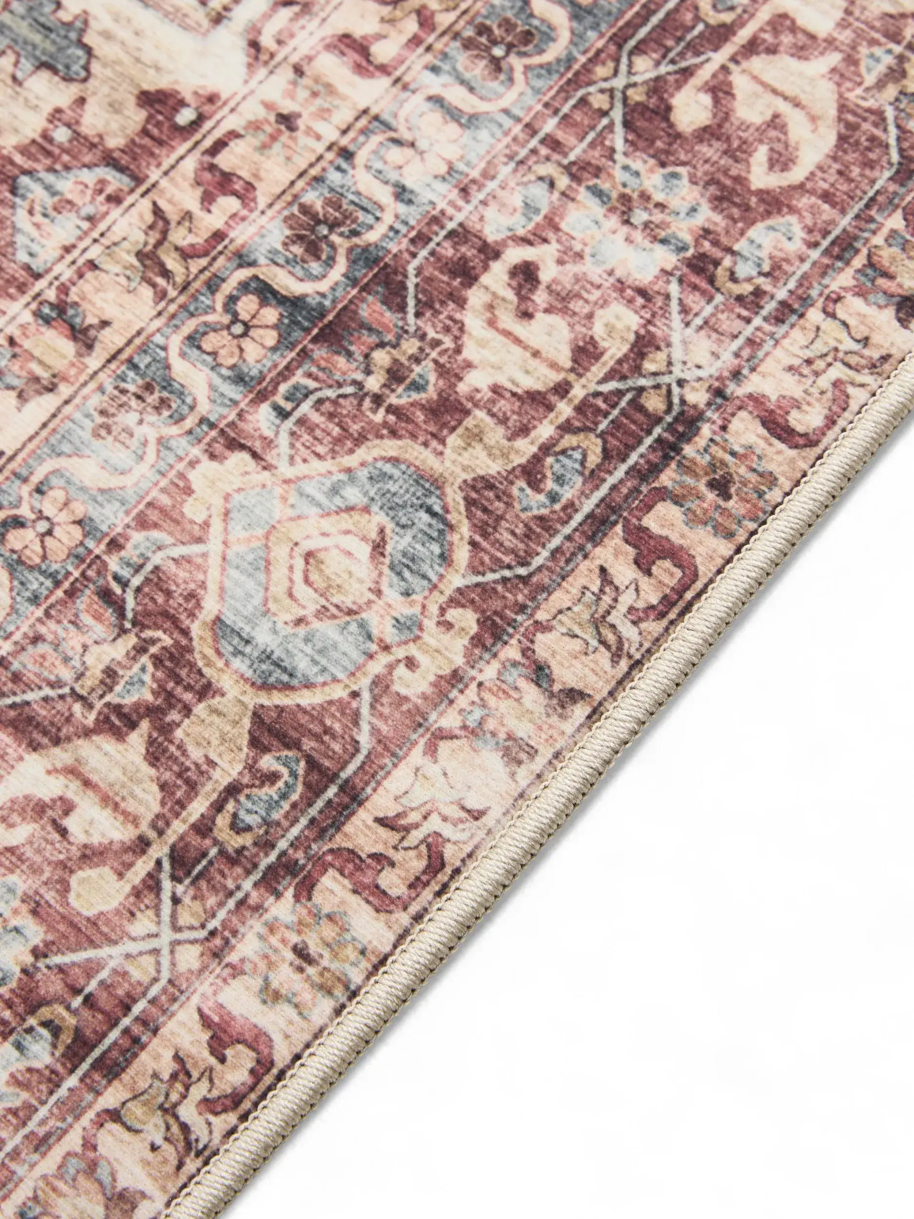 Rug made of 100% Polyester in Multicolour with a 100% Polyester high pile by benuta Basic