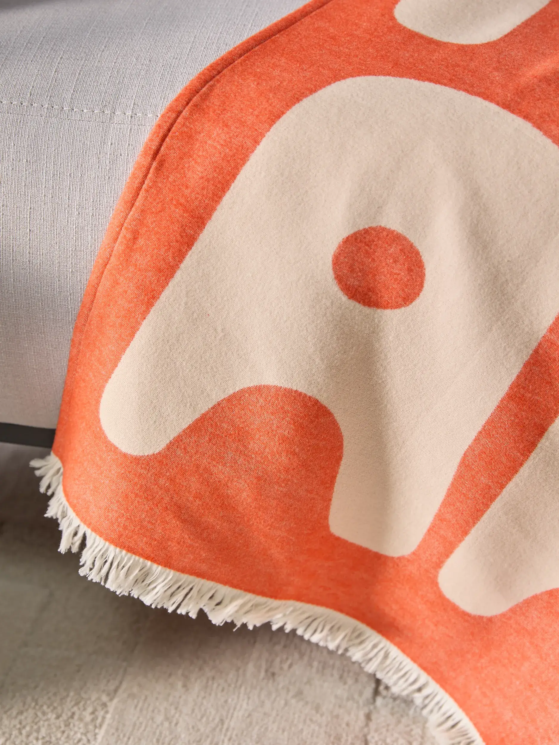 Baumwolldecke Jacky Rot von benuta Pop